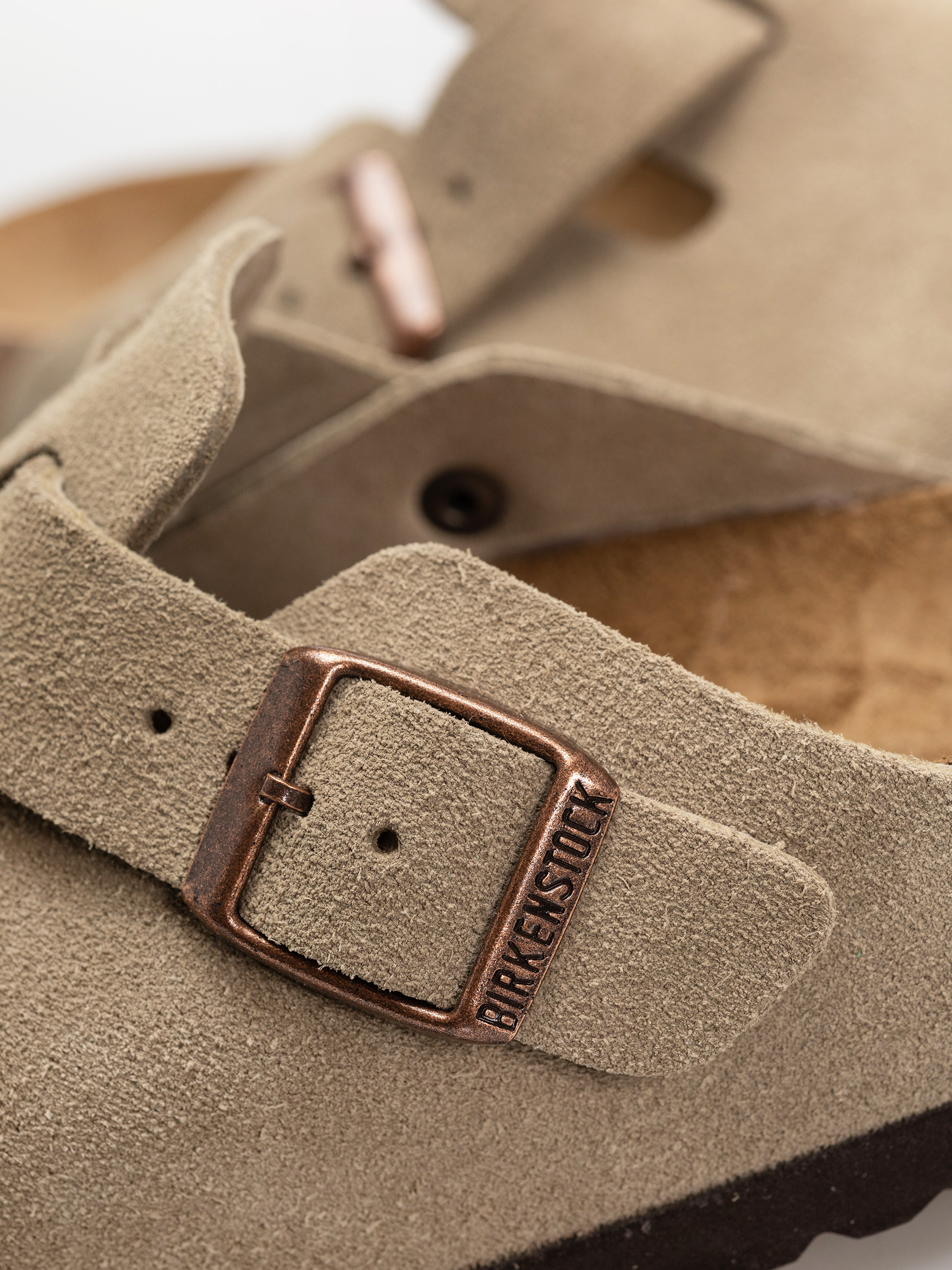 Šľapky Birkenstock Boston Soft Footbed Suede Leather Narrow (taupe)