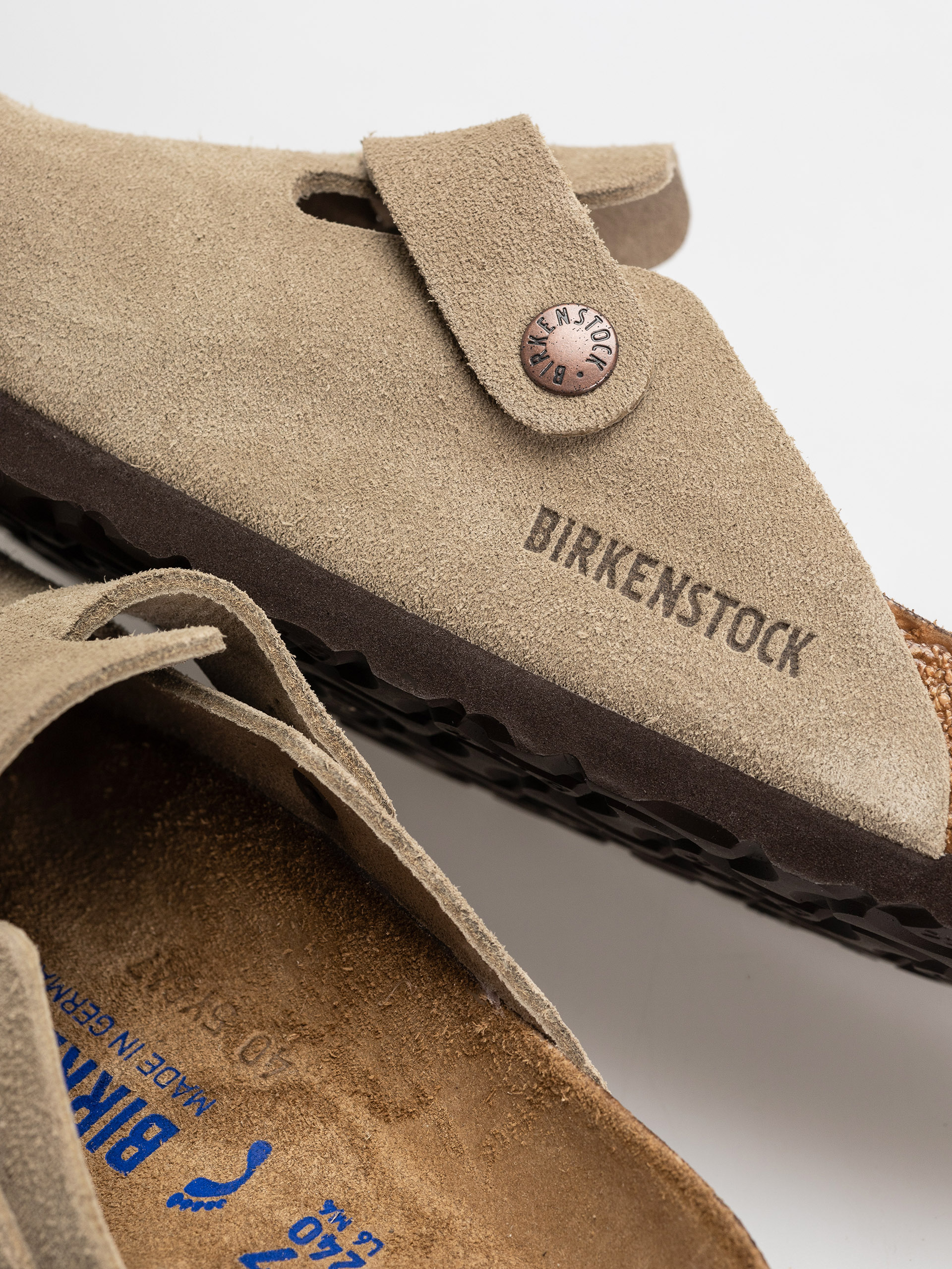 Šľapky Birkenstock Boston Soft Footbed Suede Leather Narrow (taupe)