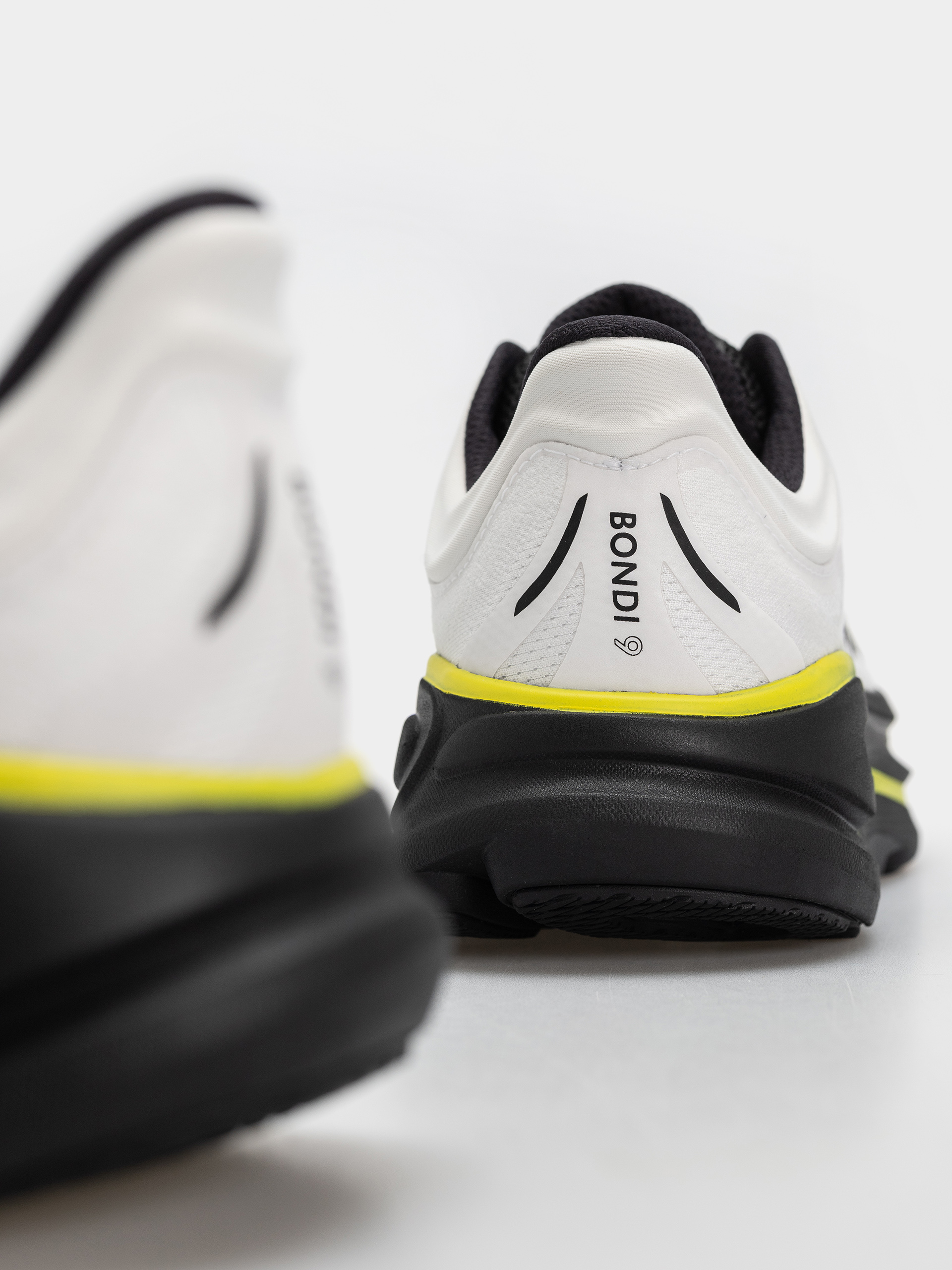 Topánky Hoka Bondi 9 (white/citrus)