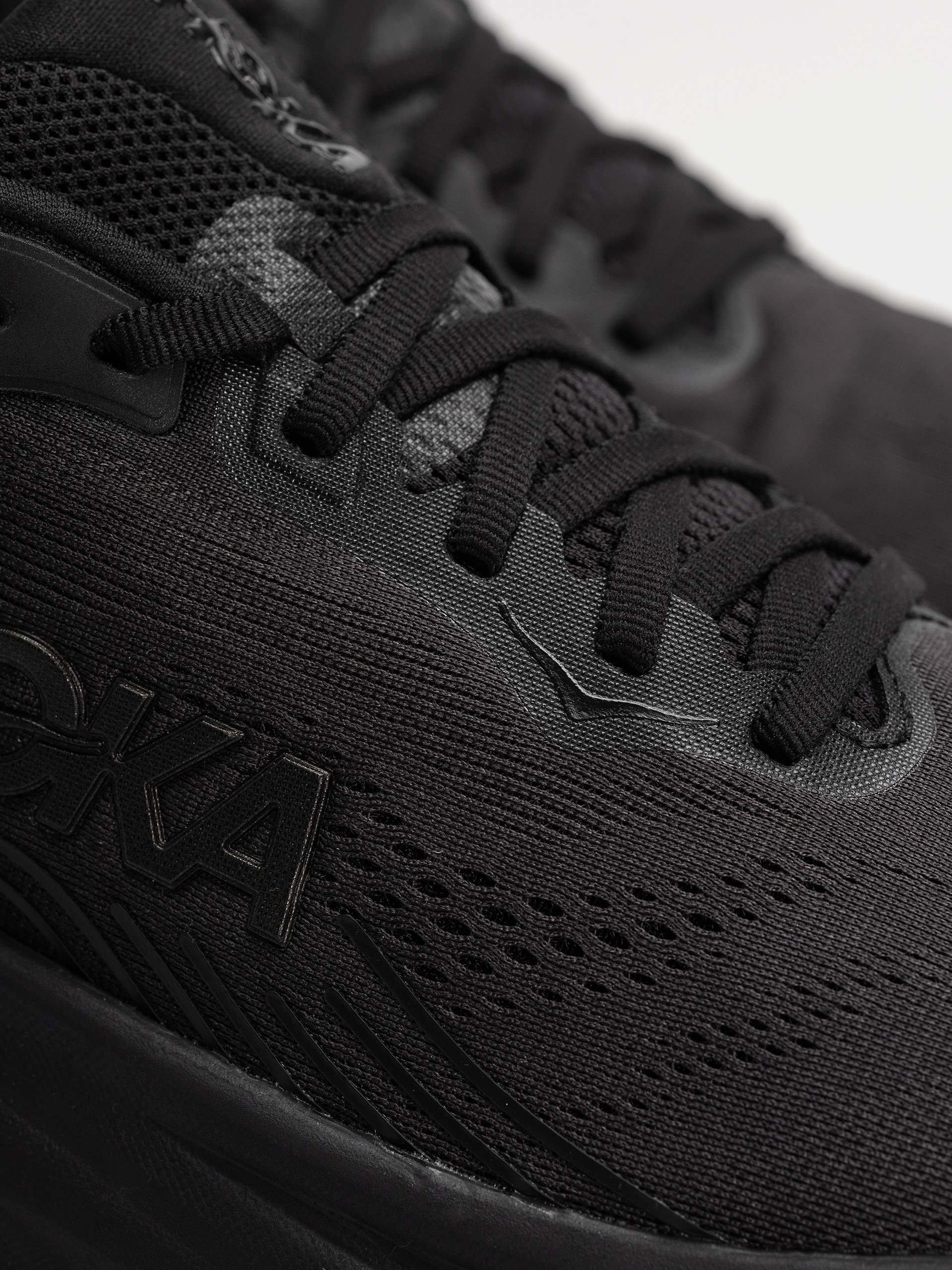 Topánky Hoka Clifton 11 (black/black)