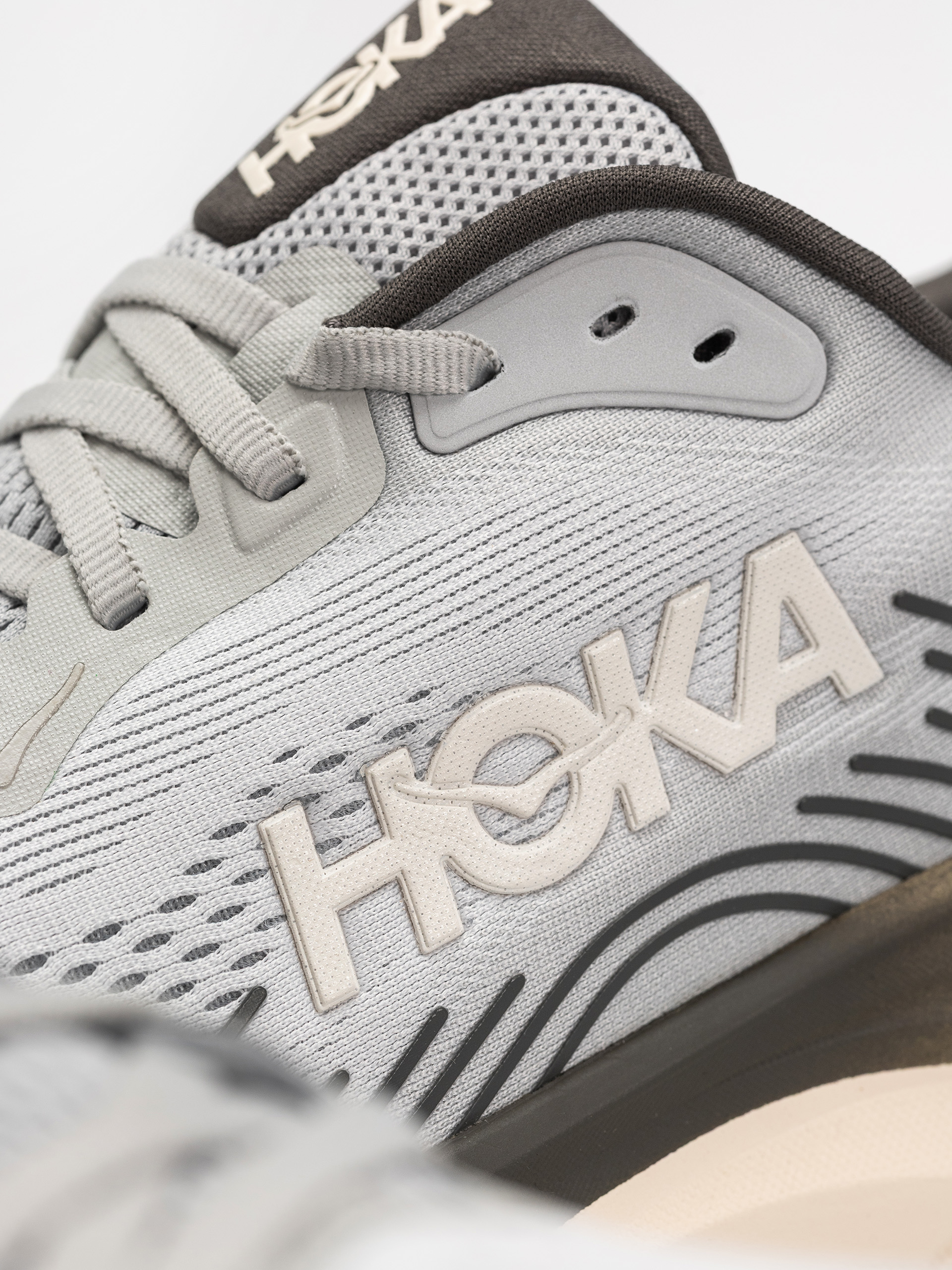 Topánky Hoka Clifton 11 (stardust/alabaster)