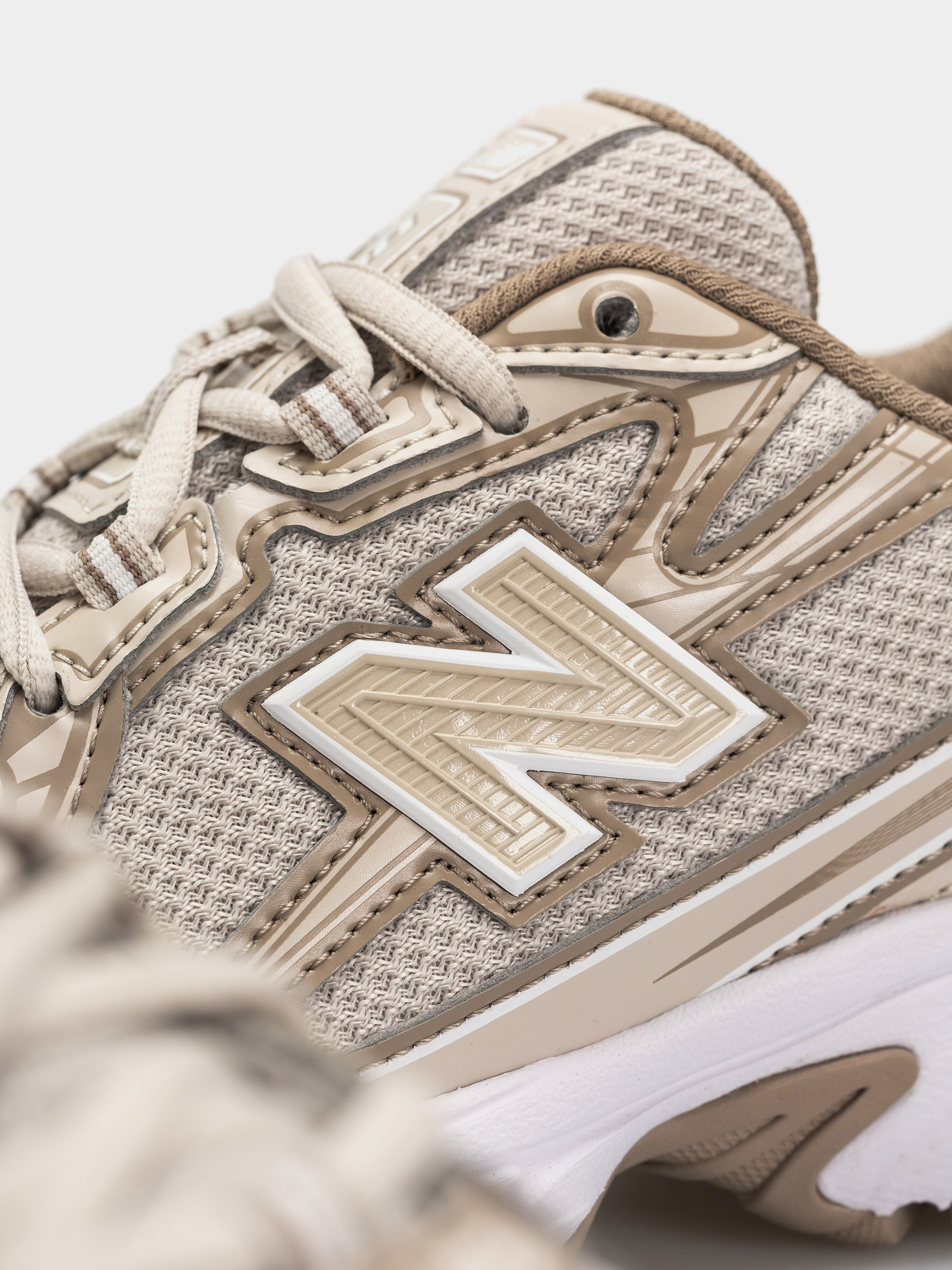 Topánky New Balance 740 JR (timberwolf/driftwood)