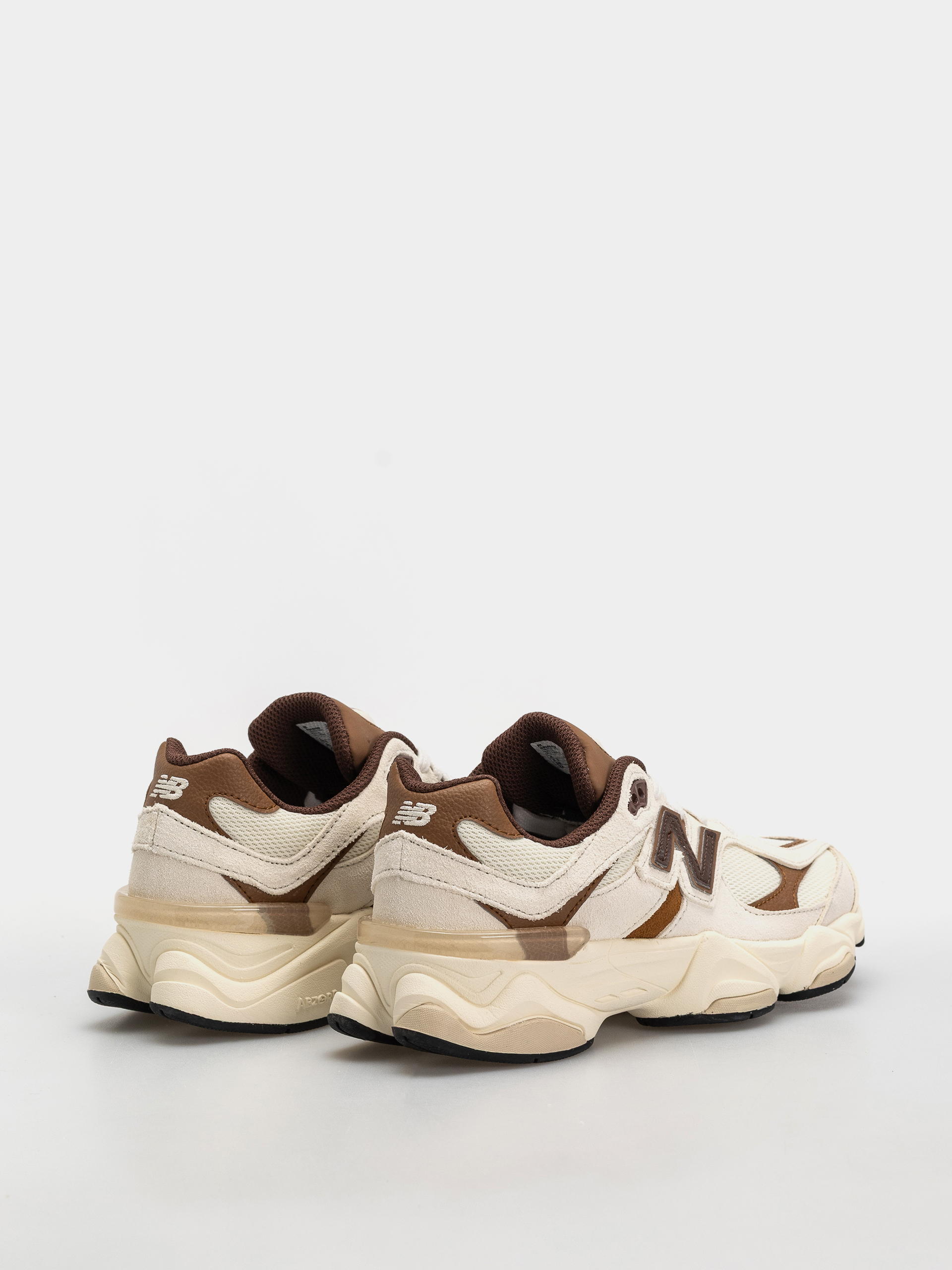 Topánky New Balance 9060 JR (breakfast tea/angora)