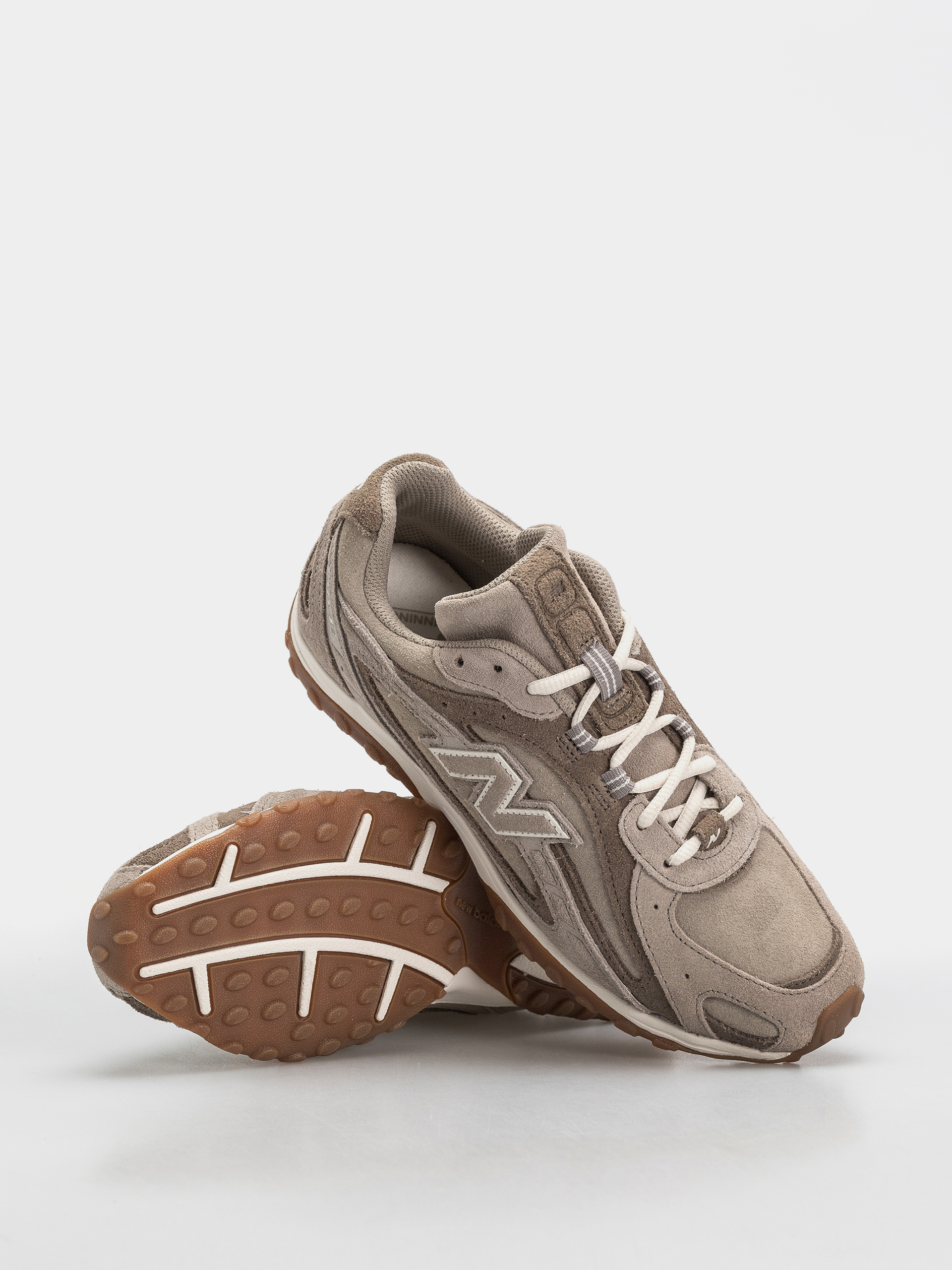 Topánky New Balance 204L (arid stone/thunder brown)