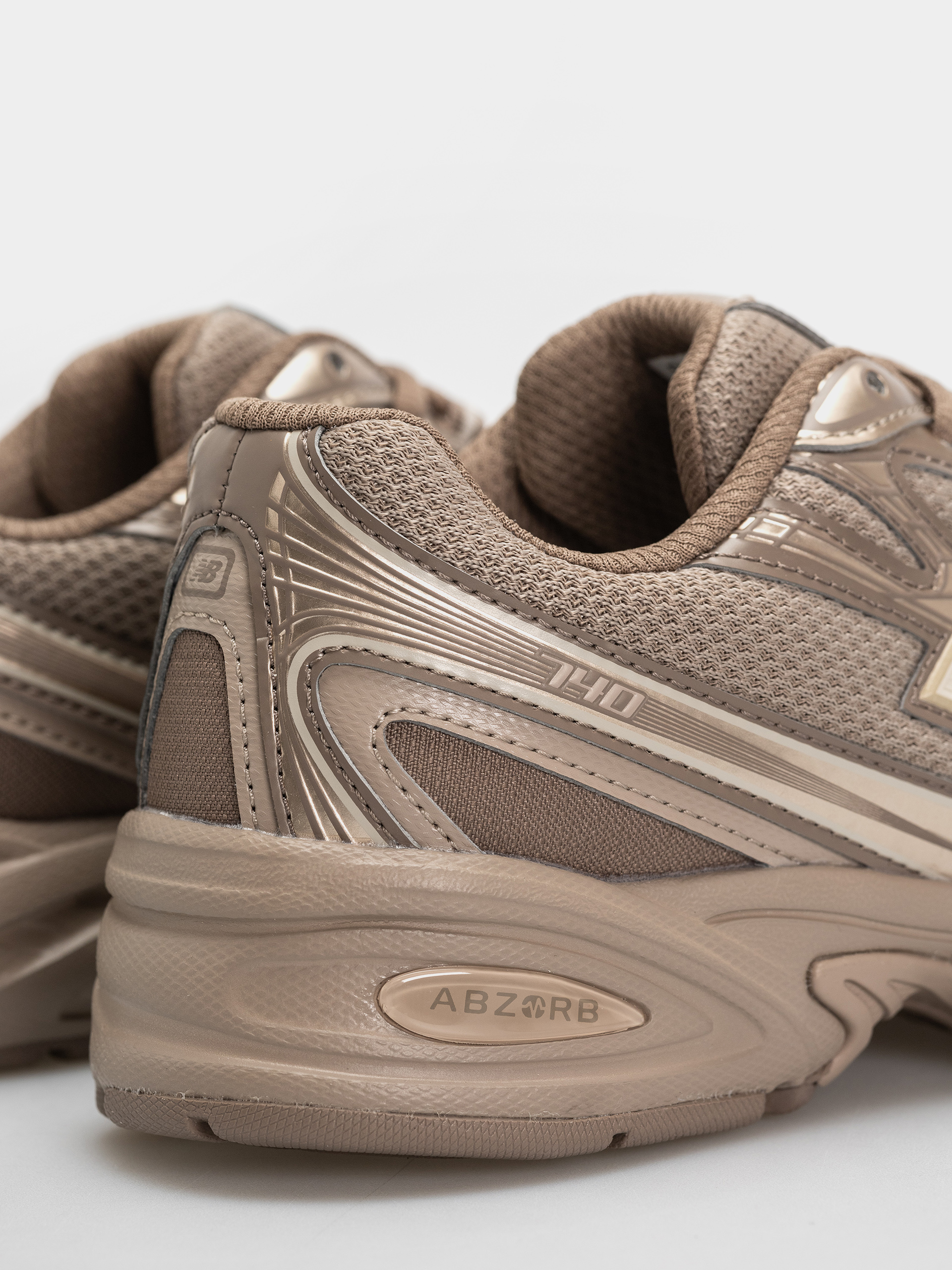 Topánky New Balance 740 (mushroom/timberwolf)