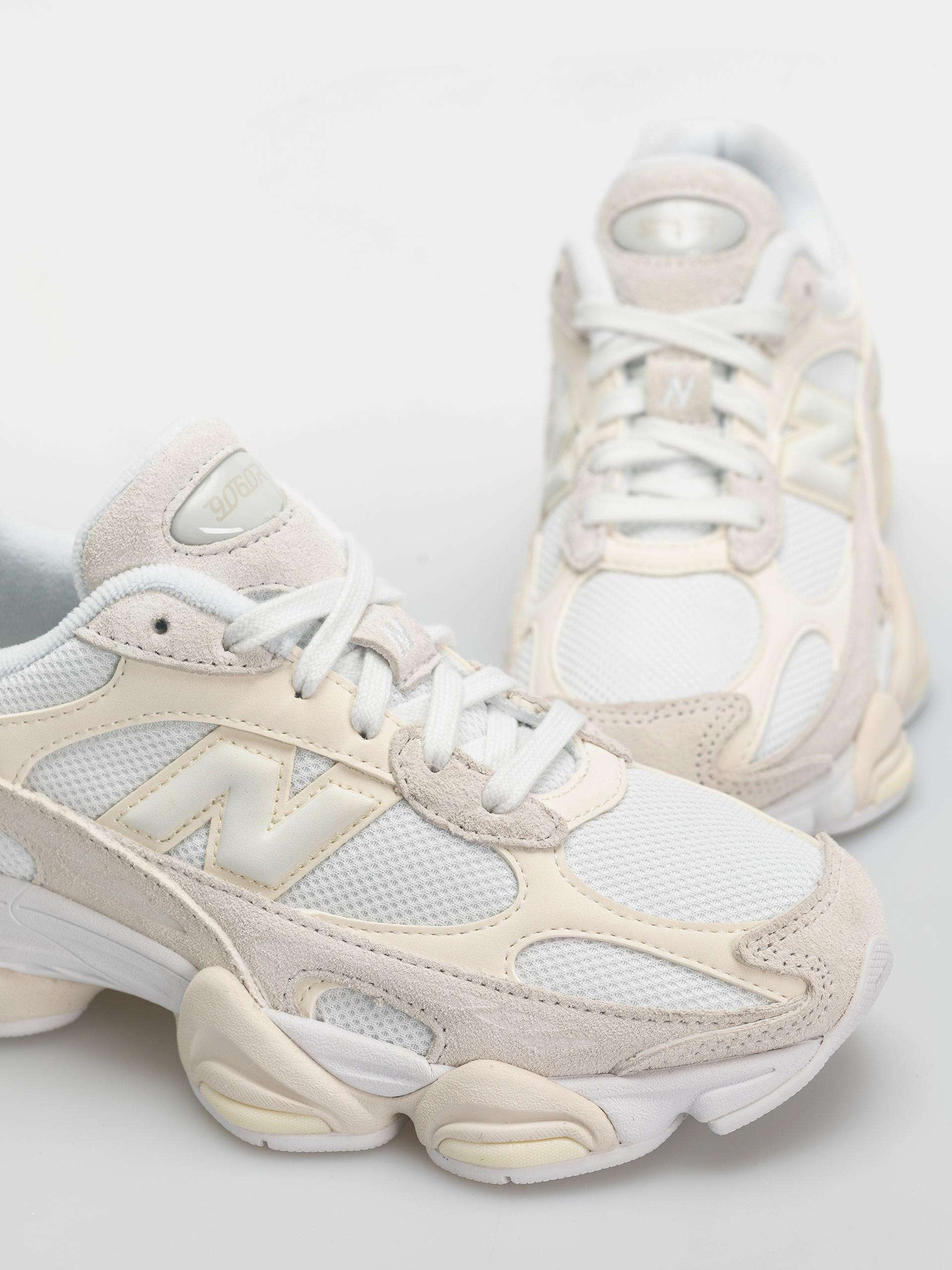 Topánky New Balance 9060 (angora/sea salt)