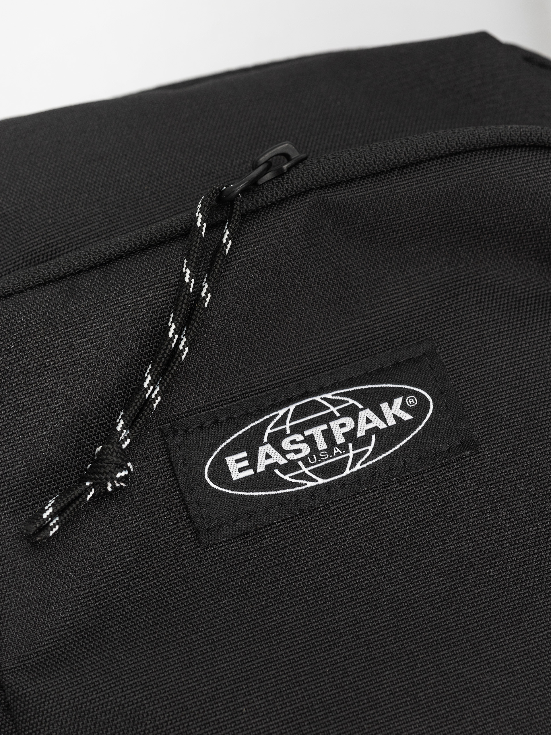 Ľadvinka Eastpak Mini Pro (cs black pro)