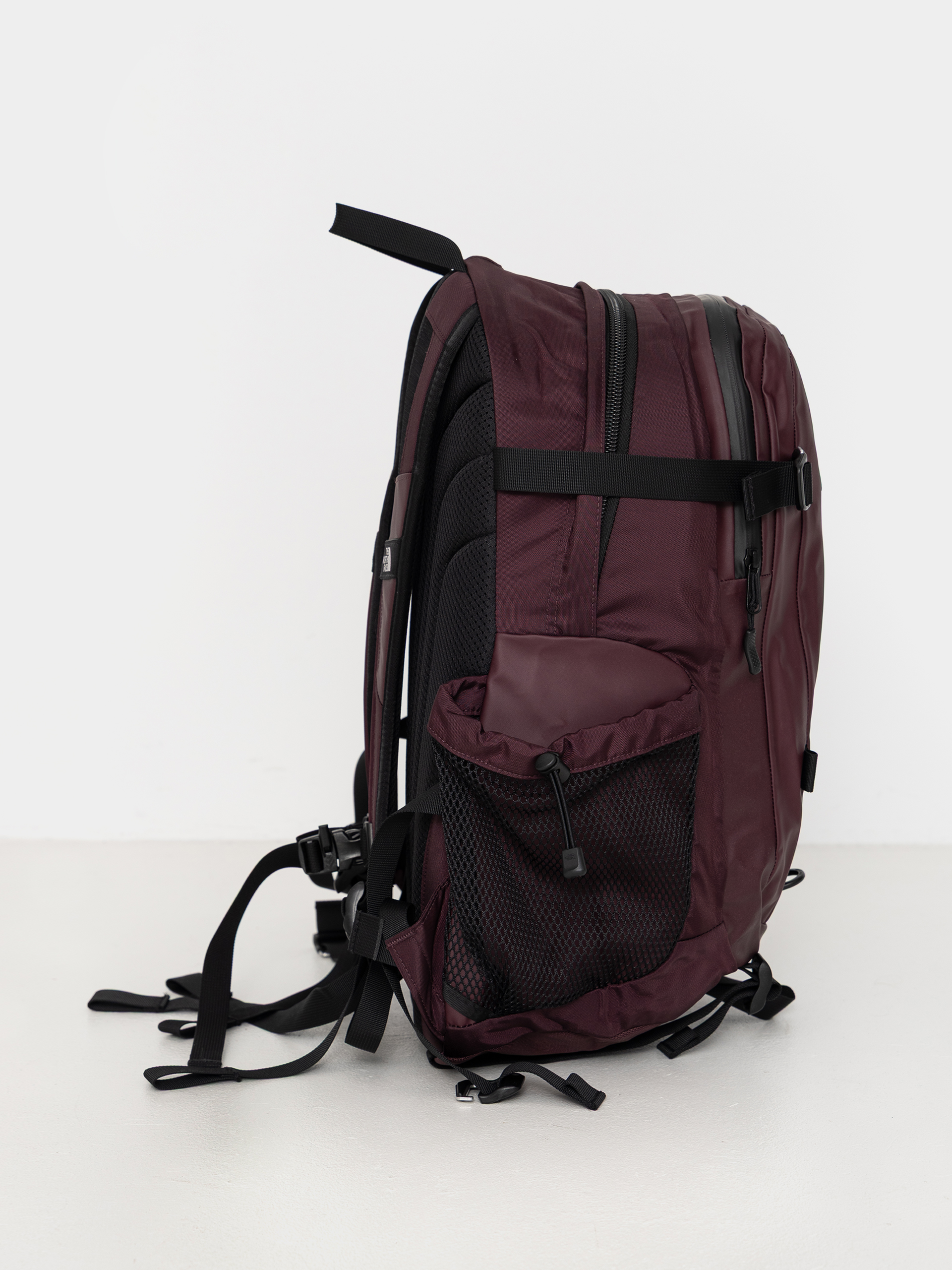 Batoh The North Face Hot Shot Base Camp (deep burgundy)