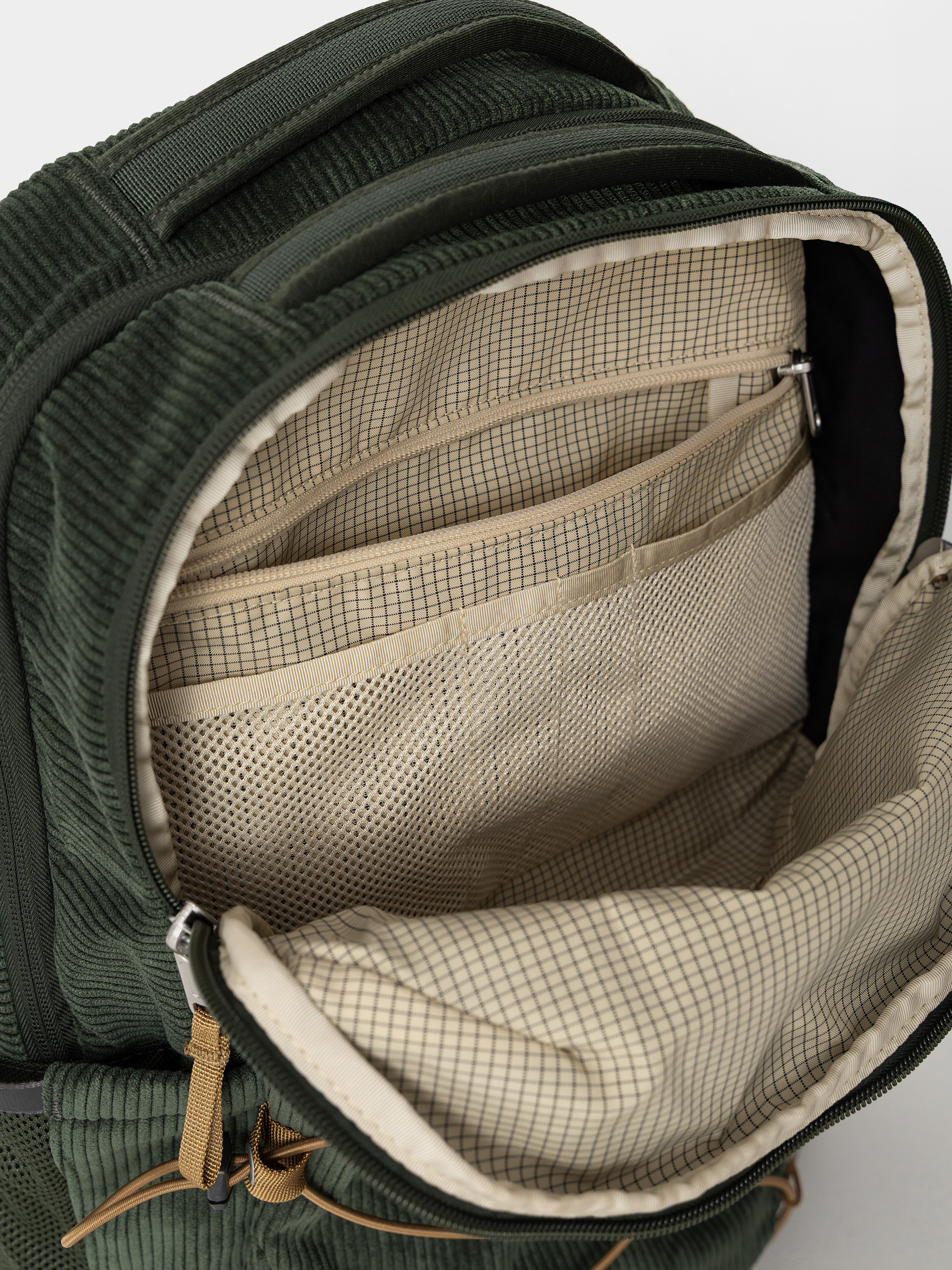 Batoh The North Face Jester Pro (bottle green/leather br)