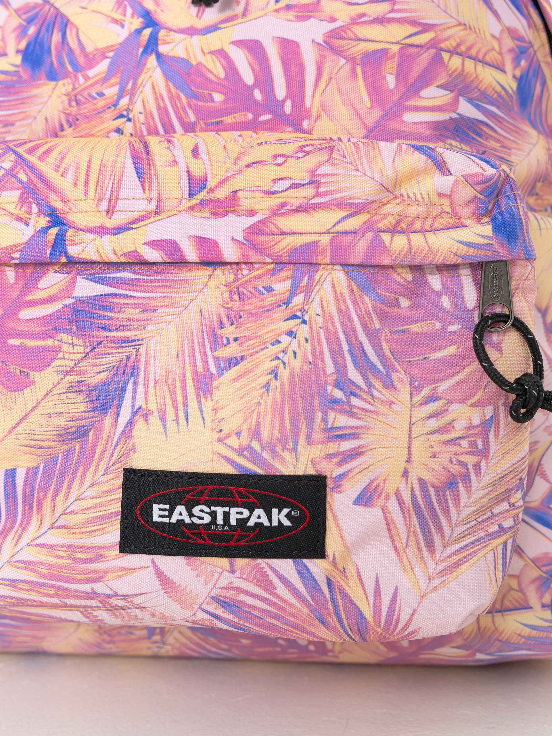 Batoh Eastpak Padded Pak'R (brize retro soft)