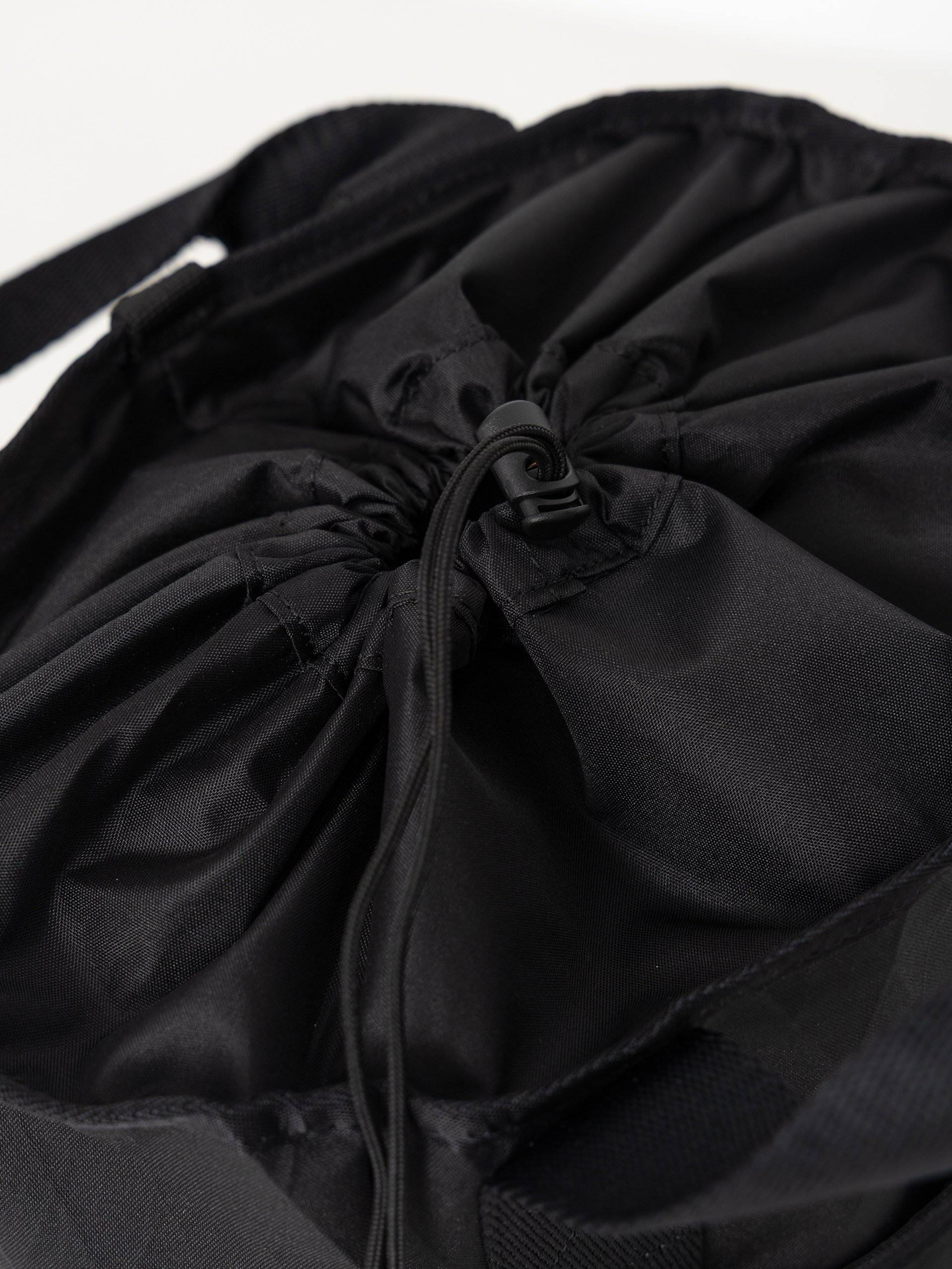 Batoh Dakine Renovation Lt 22L (black)
