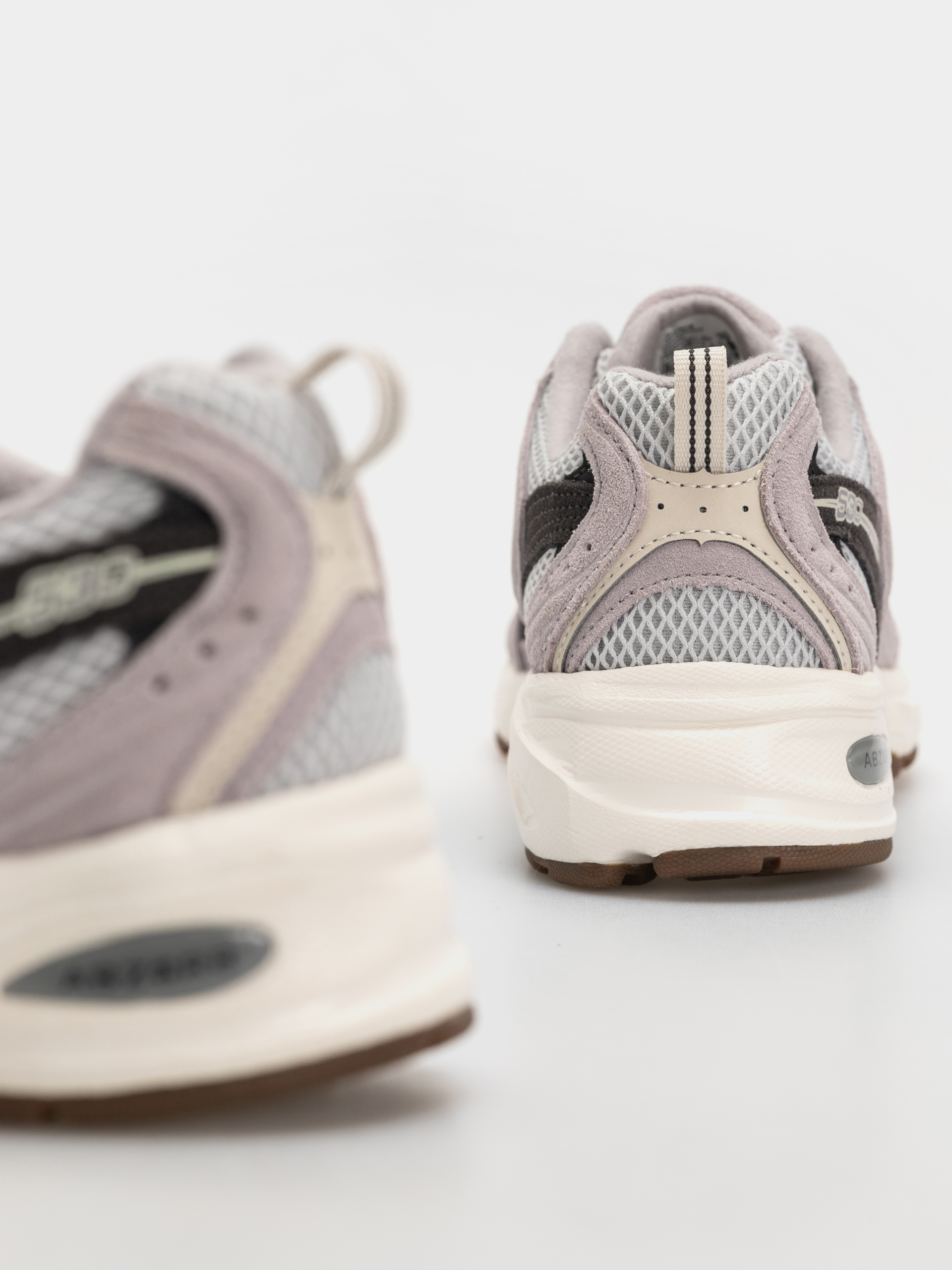 Topánky New Balance 530 (grey matter/truffle salt/black cement)