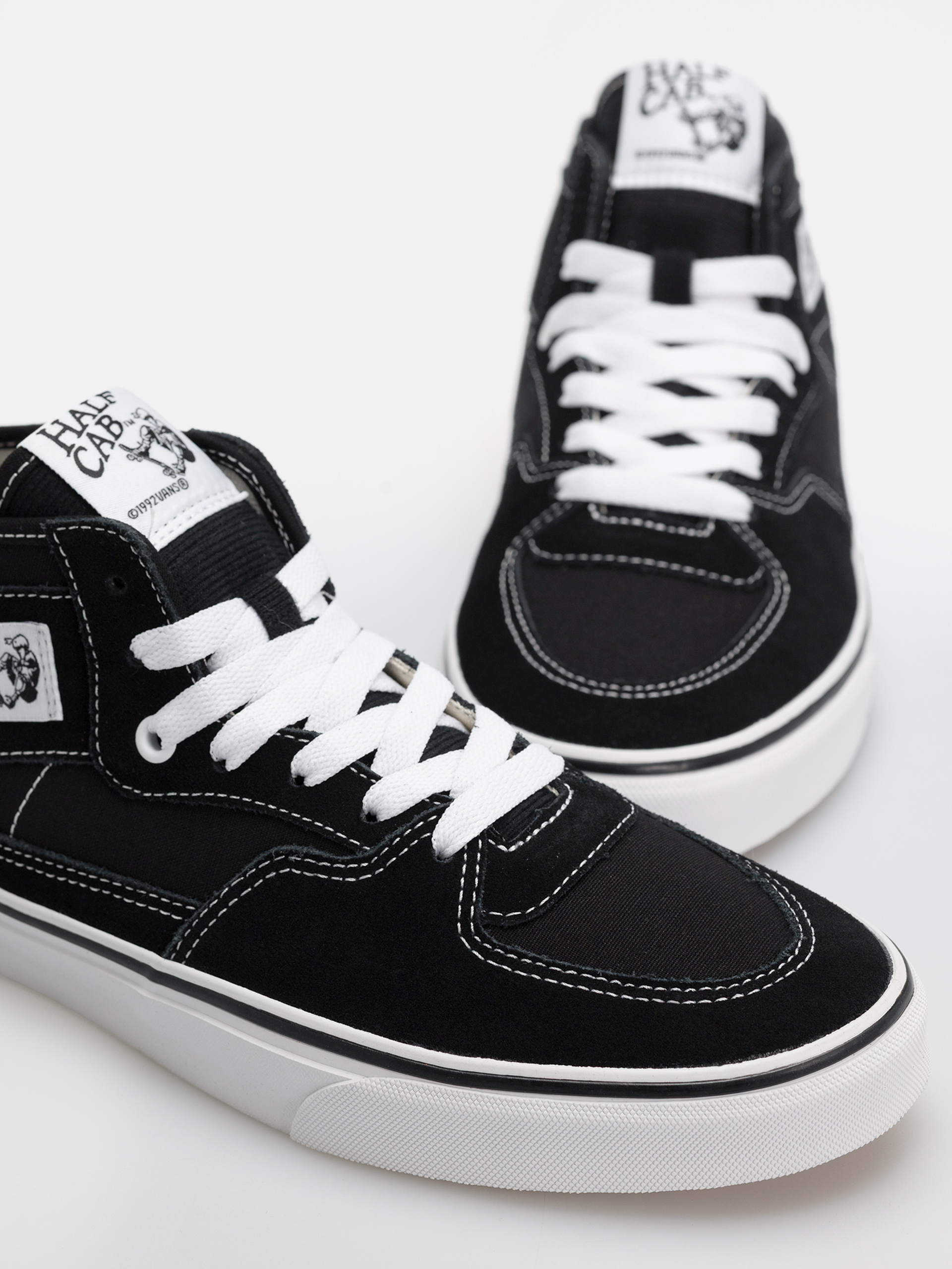 Topánky Vans Half Cab Decon (black/true white)