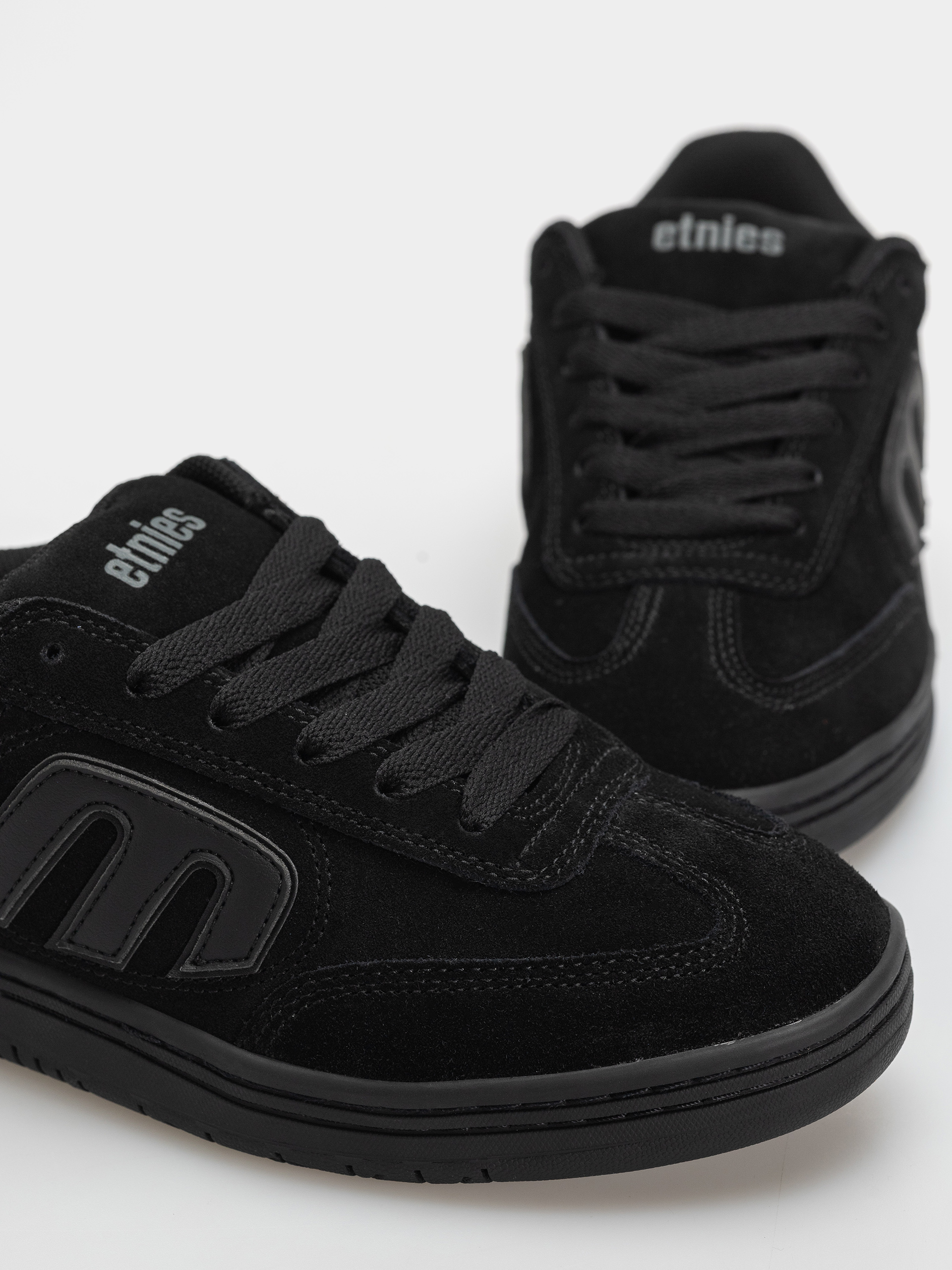 Topánky Etnies Locut (black raw)