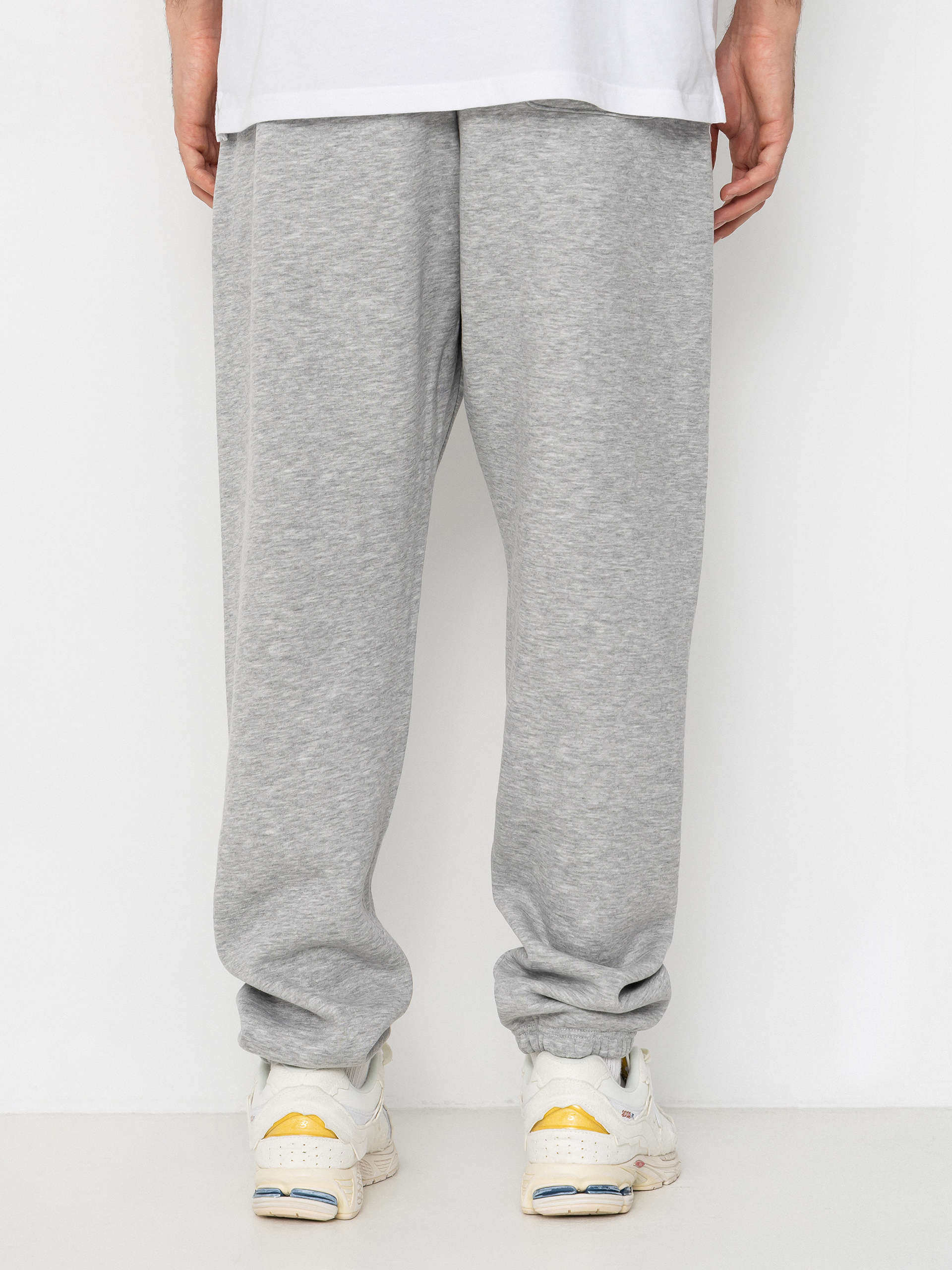 Nohavice New Balance Sport Essentials Fleece Jogger (athletic grey)