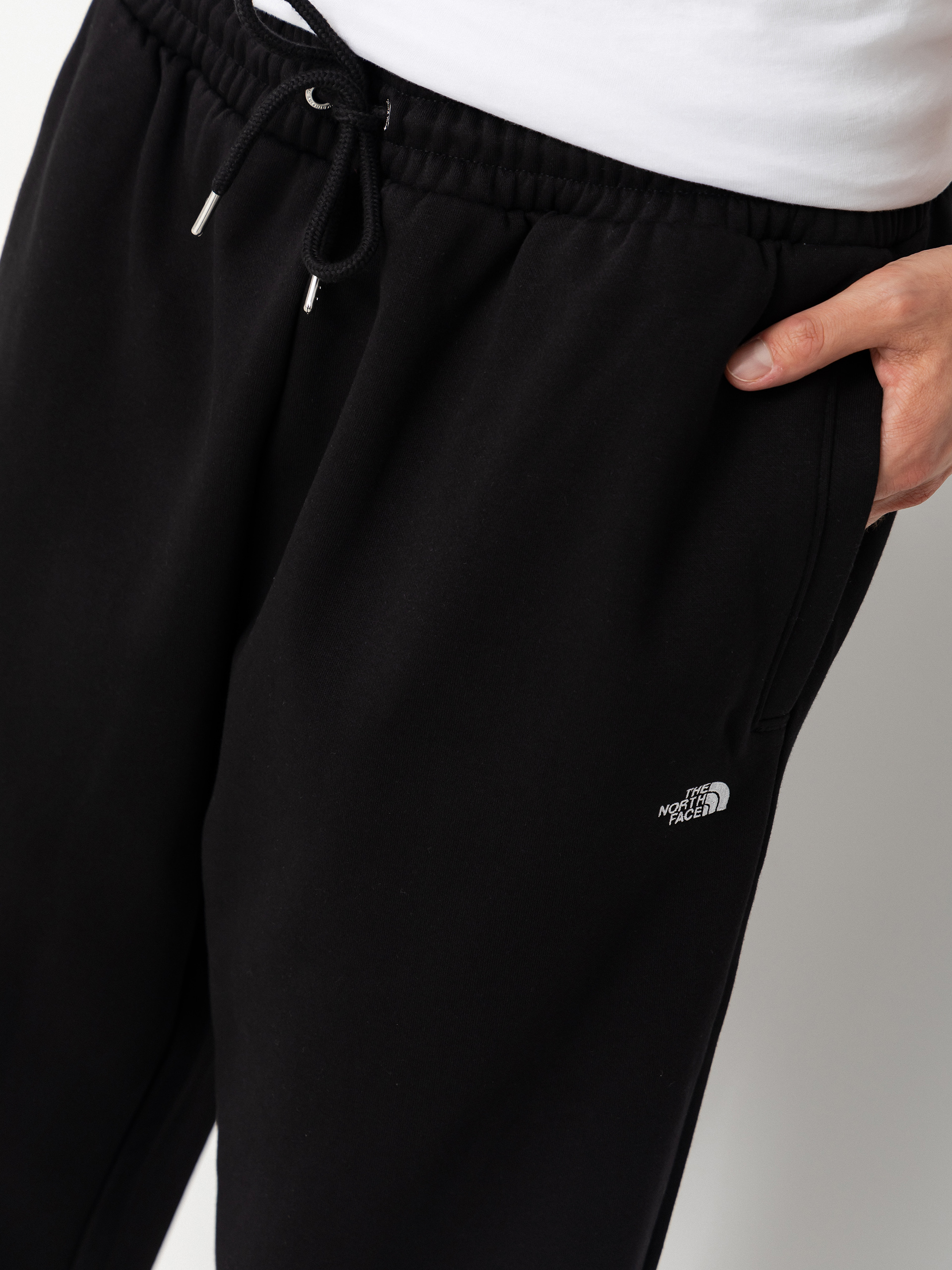 Nohavice The North Face Essential Simple Dome Relaxed (tnf black)