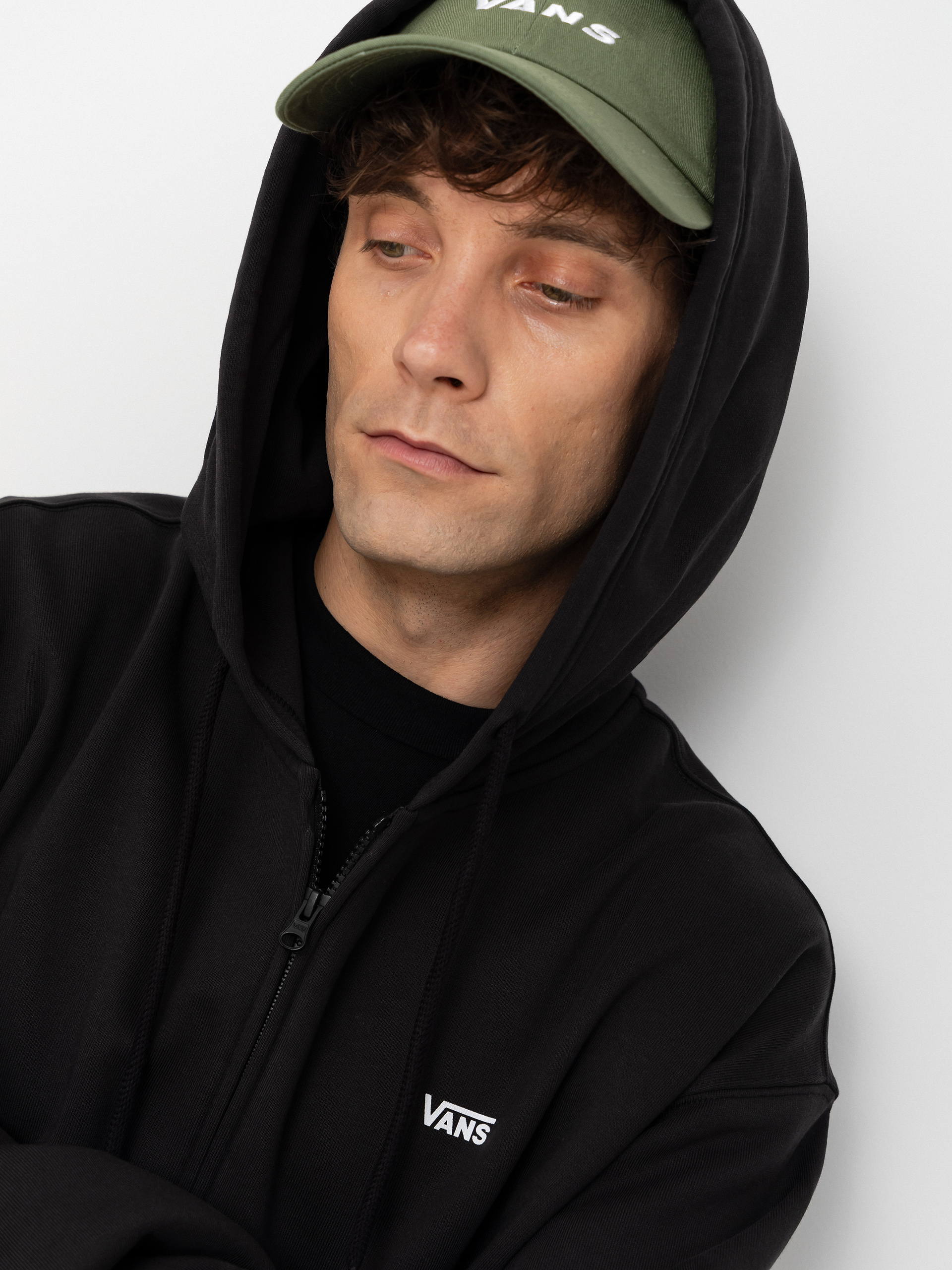 Mikina s kapucňou Vans Left Chest ZHD (black)