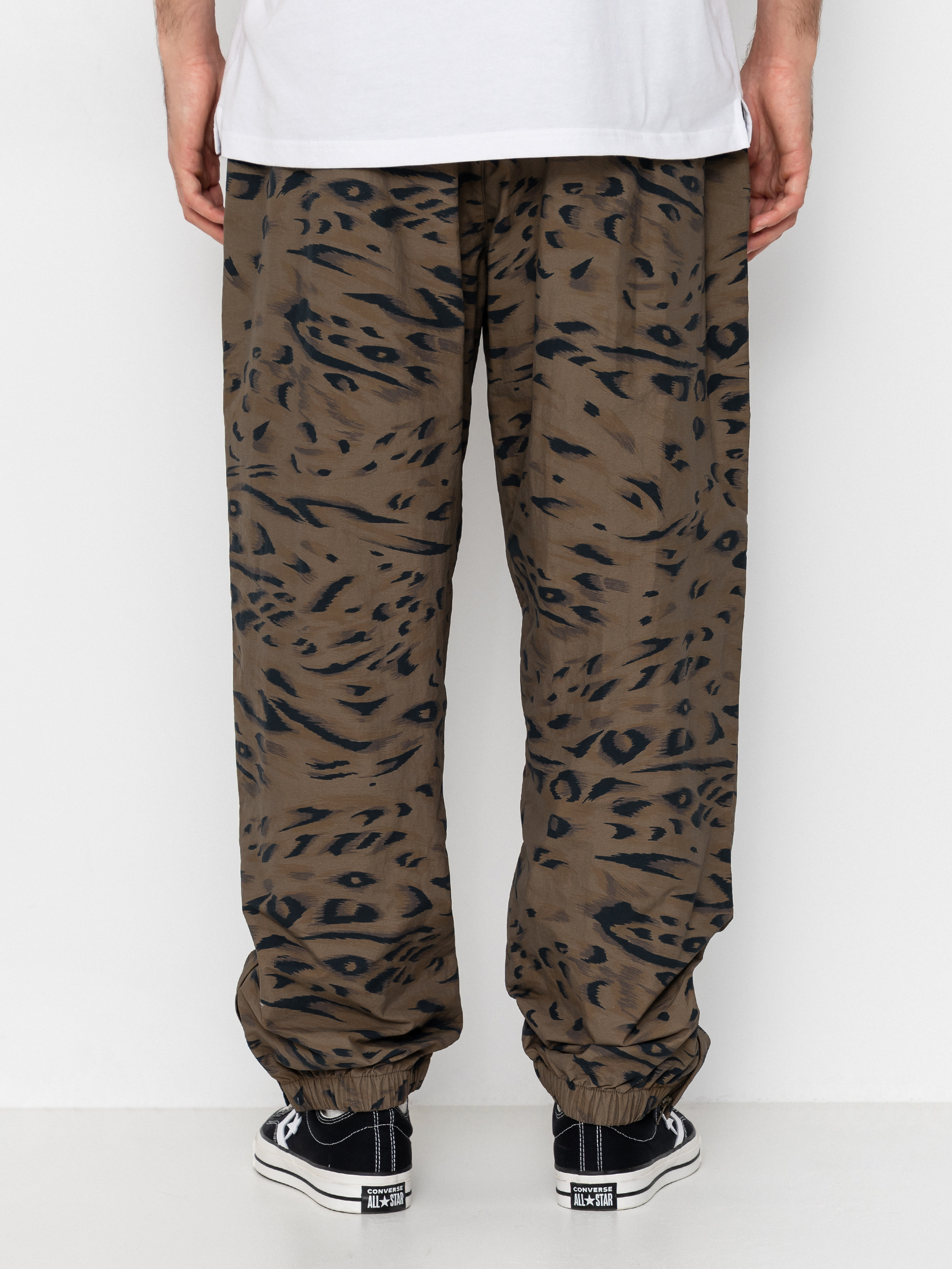 Nohavice Carhartt WIP Travon (duck feather print cypress/black)