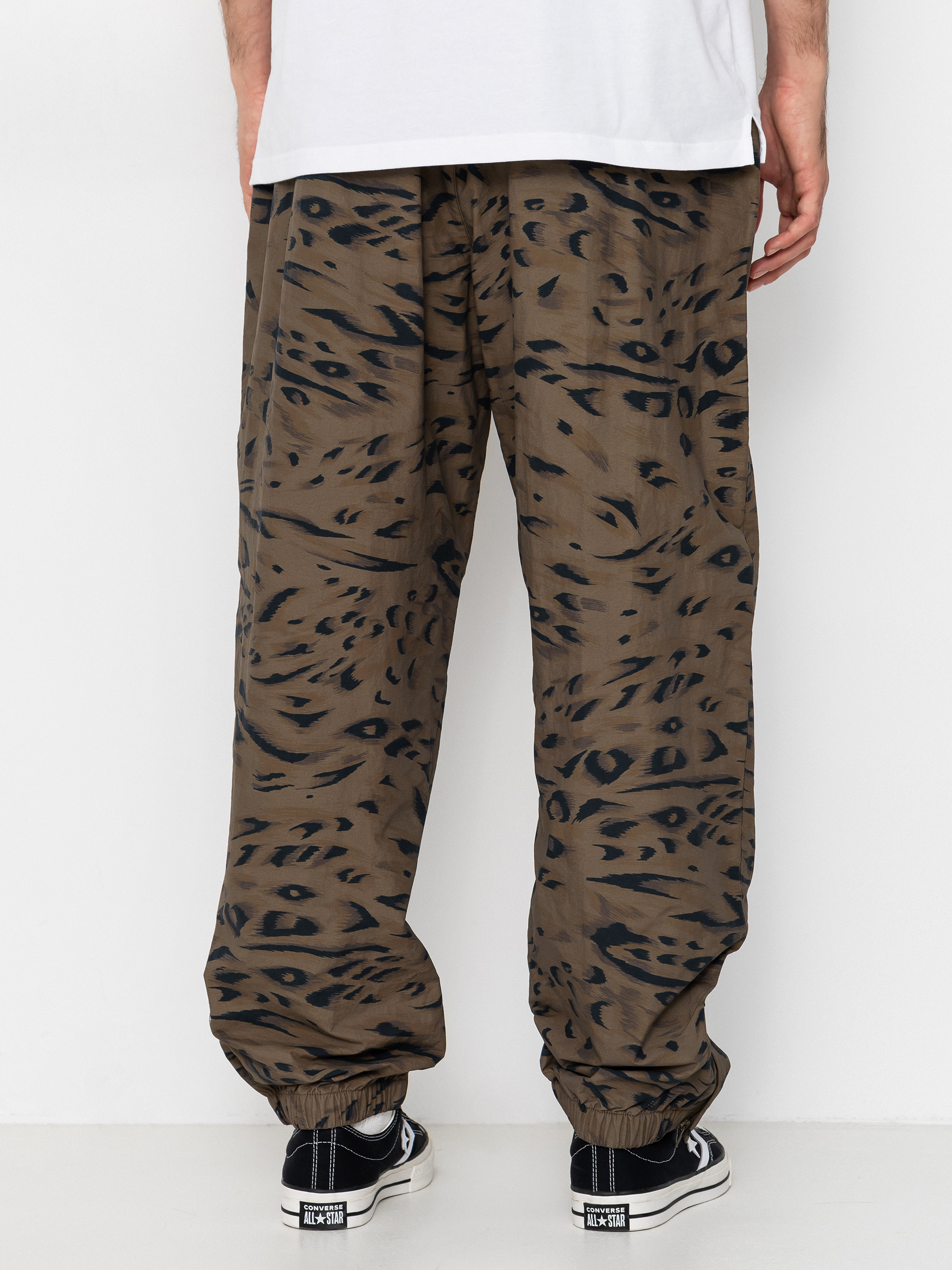 Nohavice Carhartt WIP Travon (duck feather print cypress/black)