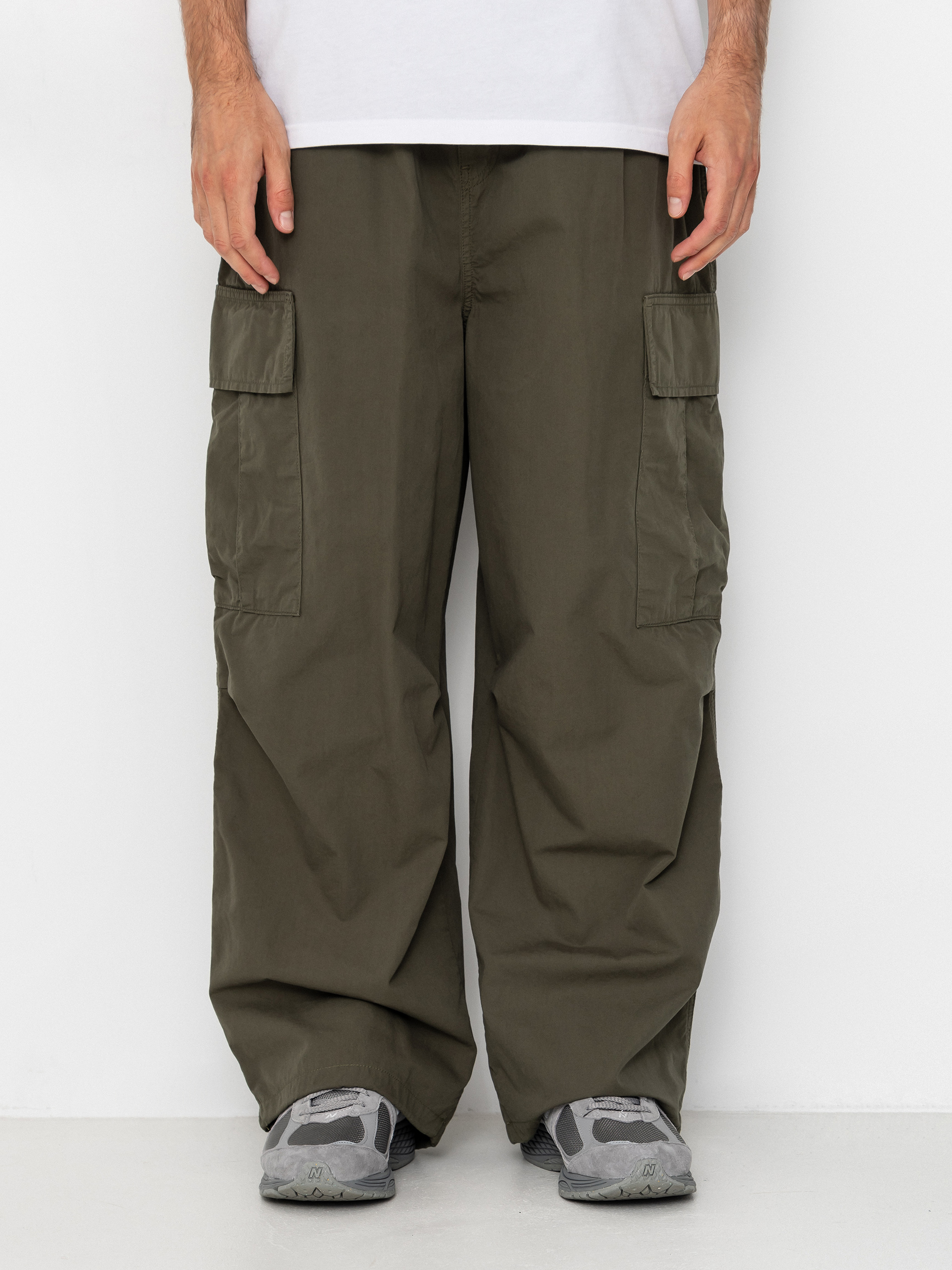 Nohavice Carhartt WIP Mandler Cargo (leaf)