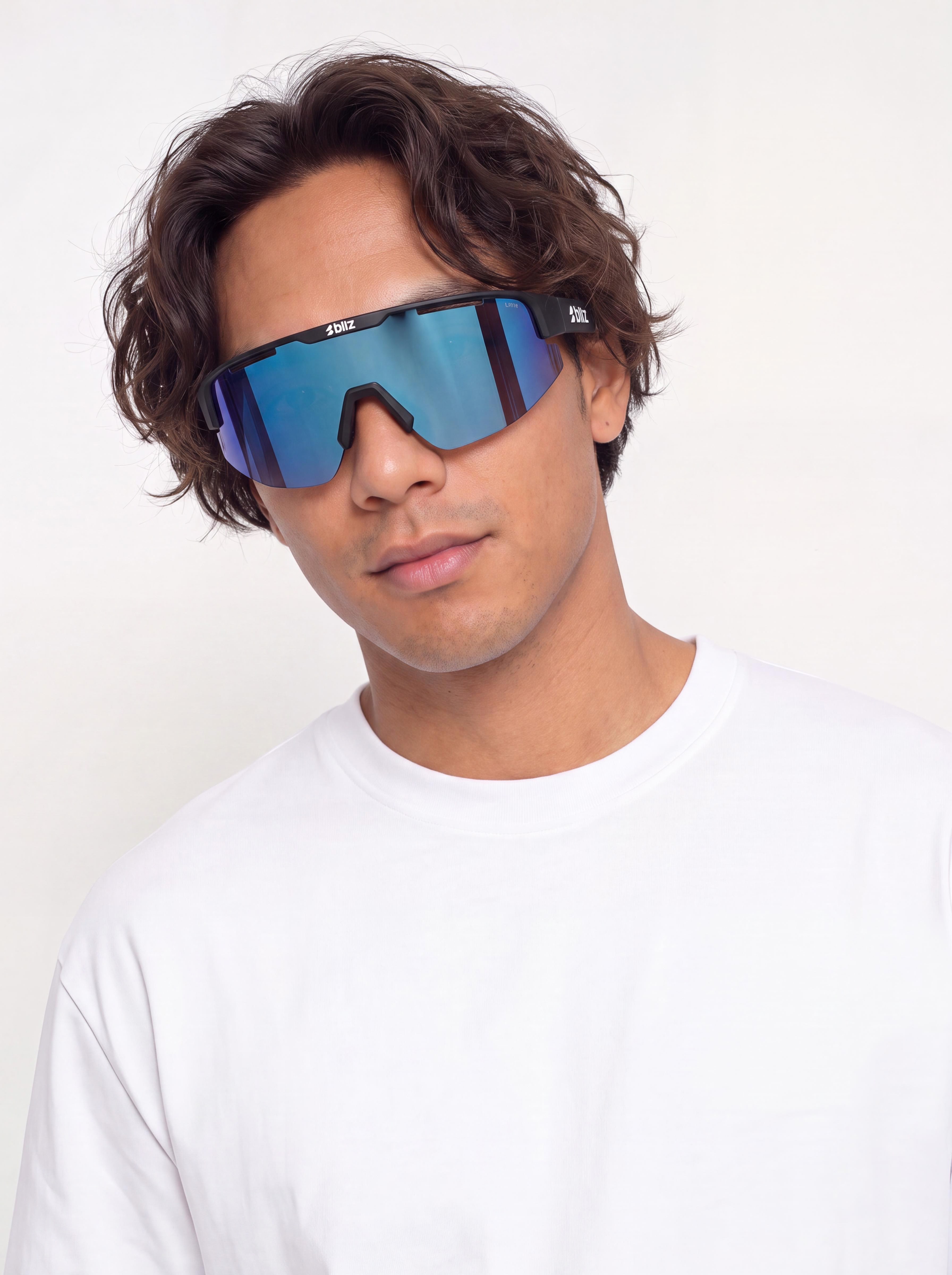 Slnečné okuliare Bliz Matrix (matte black/smoke w blue multi)