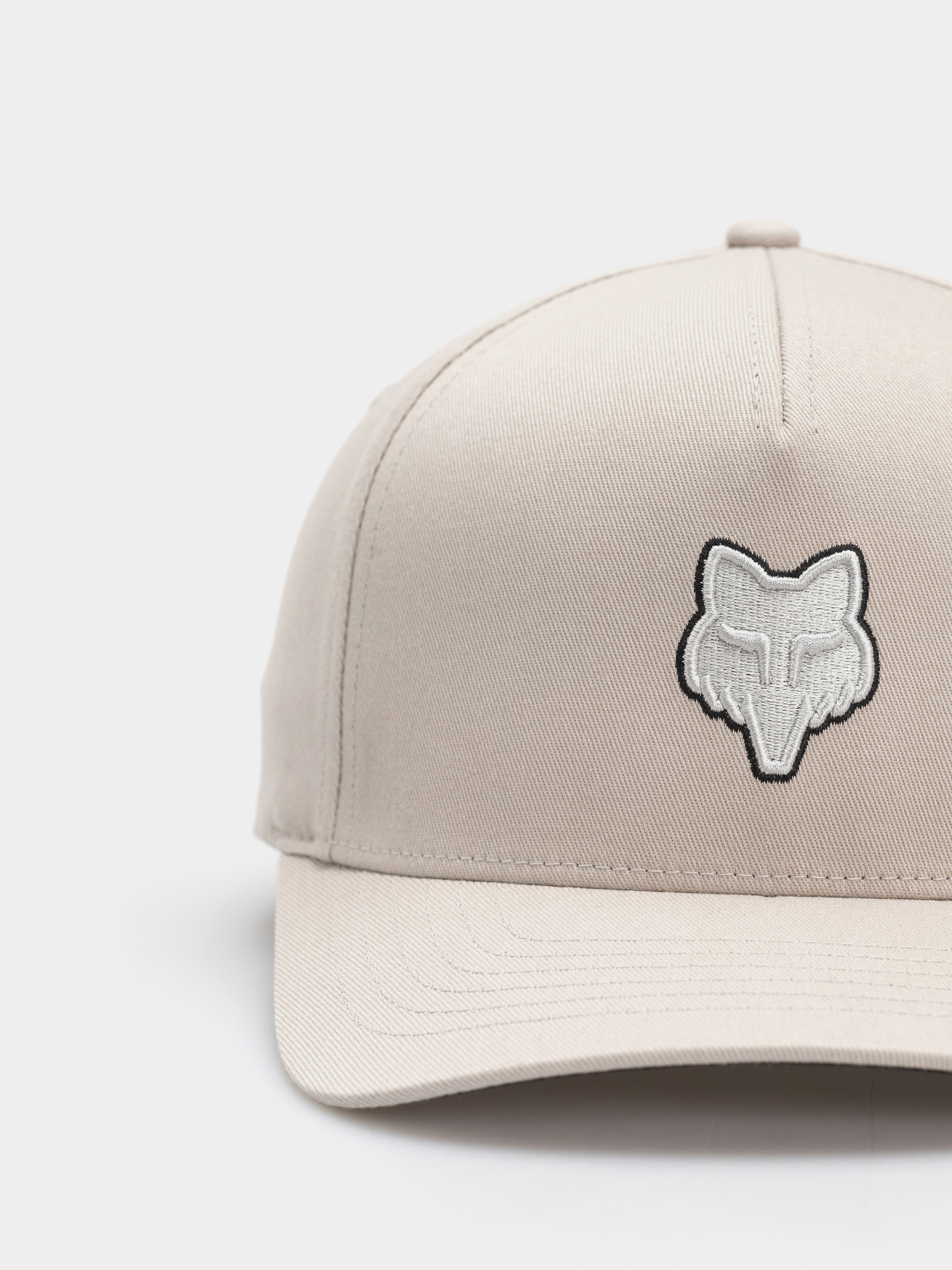 Šiltovka Fox Fox Head Flexfit (vintage white)