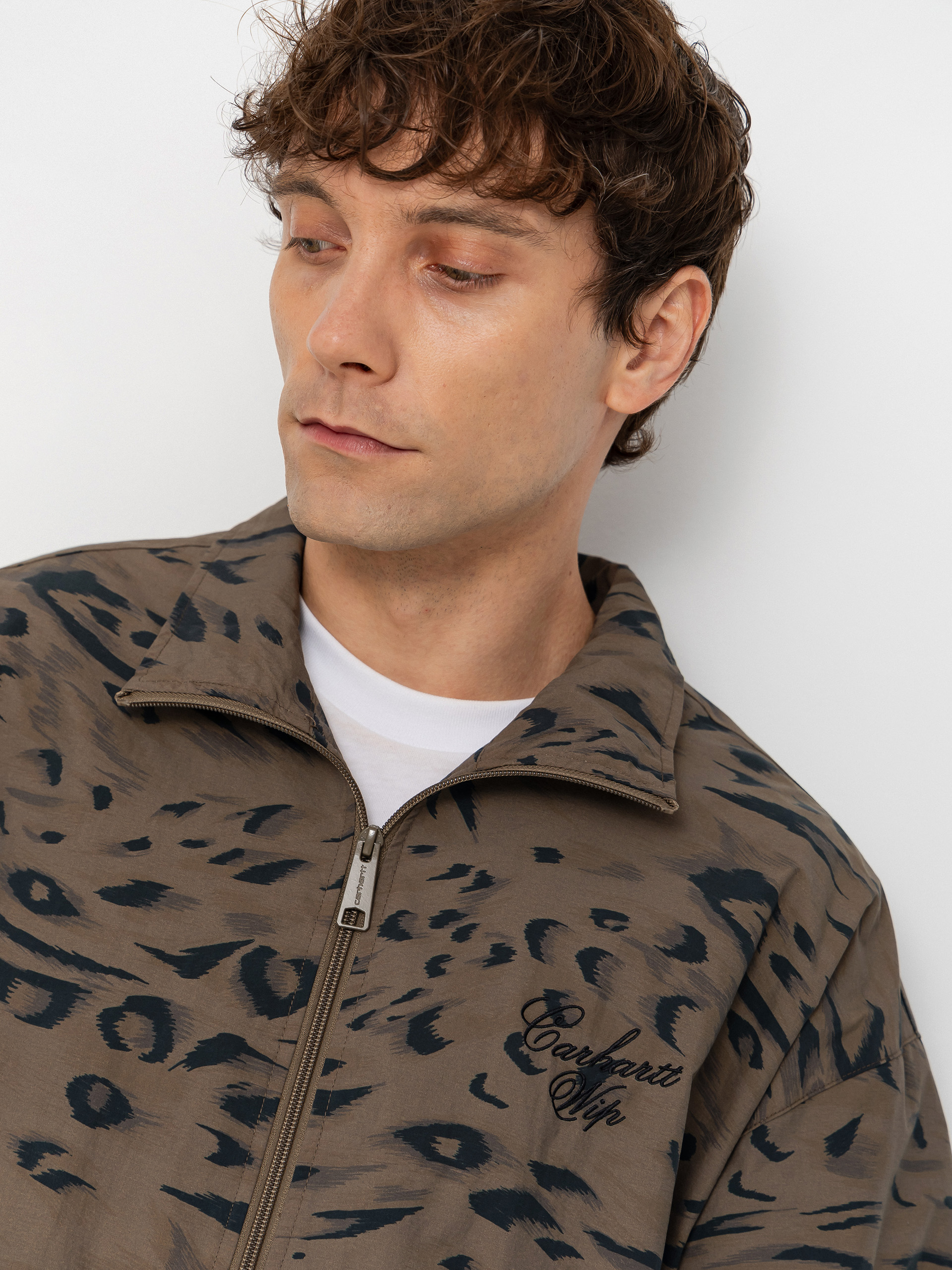 Bunda Carhartt WIP Travon (duck feather print cypress/black)