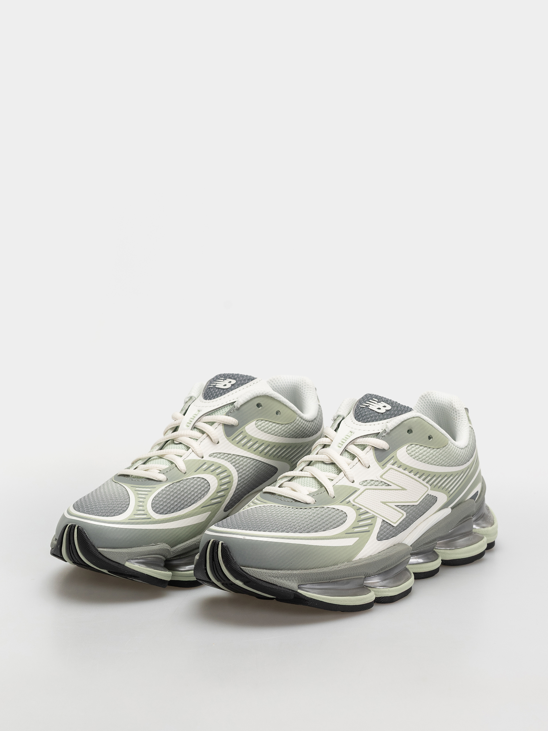 Topánky New Balance 2000 (silver moss/bayberry/sea salt)
