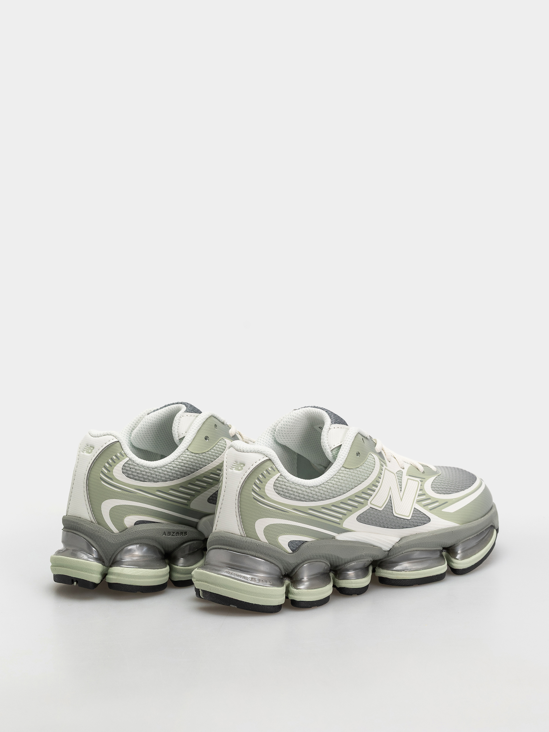 Topánky New Balance 2000 (silver moss/bayberry/sea salt)