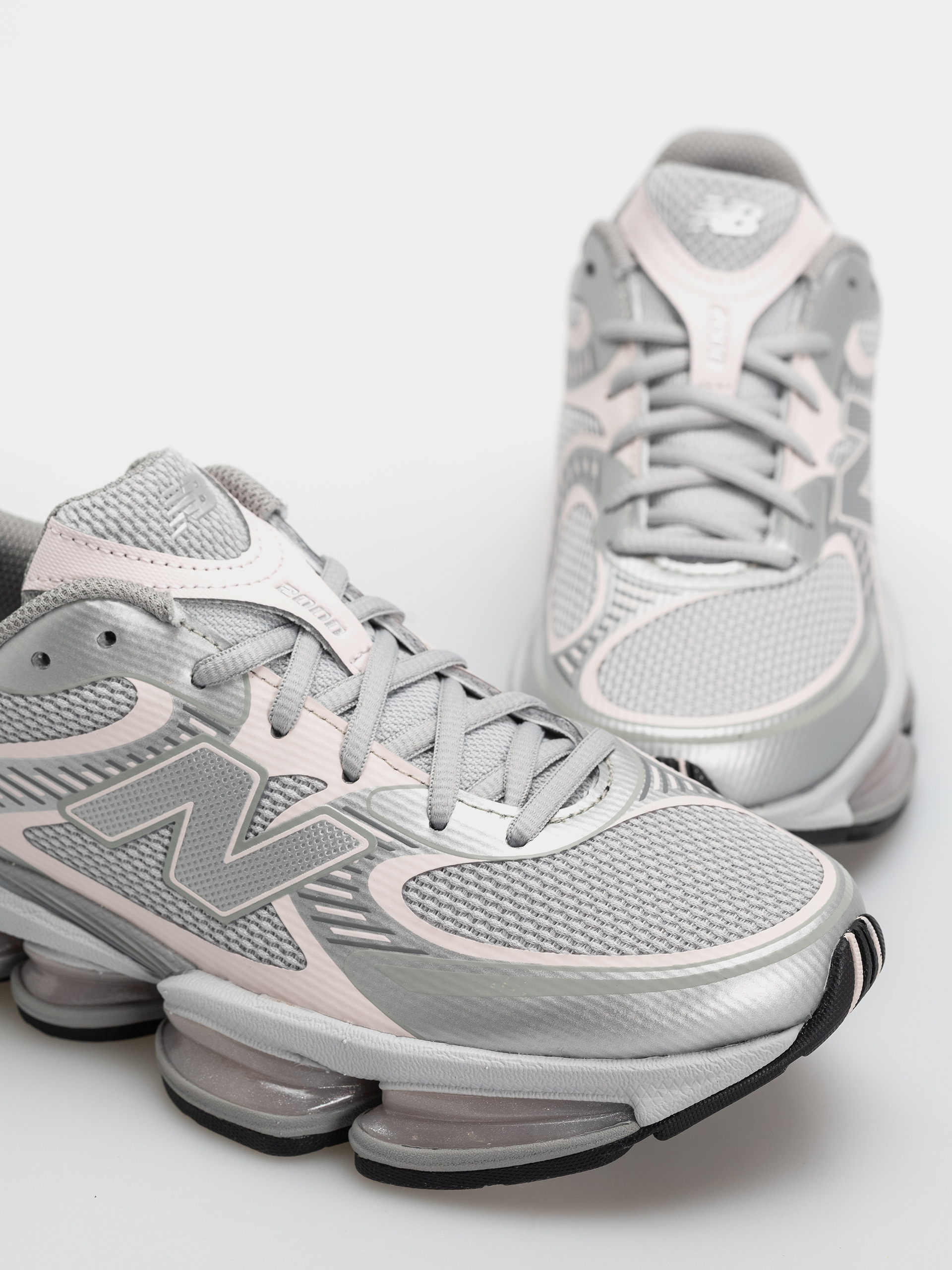 Topánky New Balance 2000 (raincloud/pink granite)