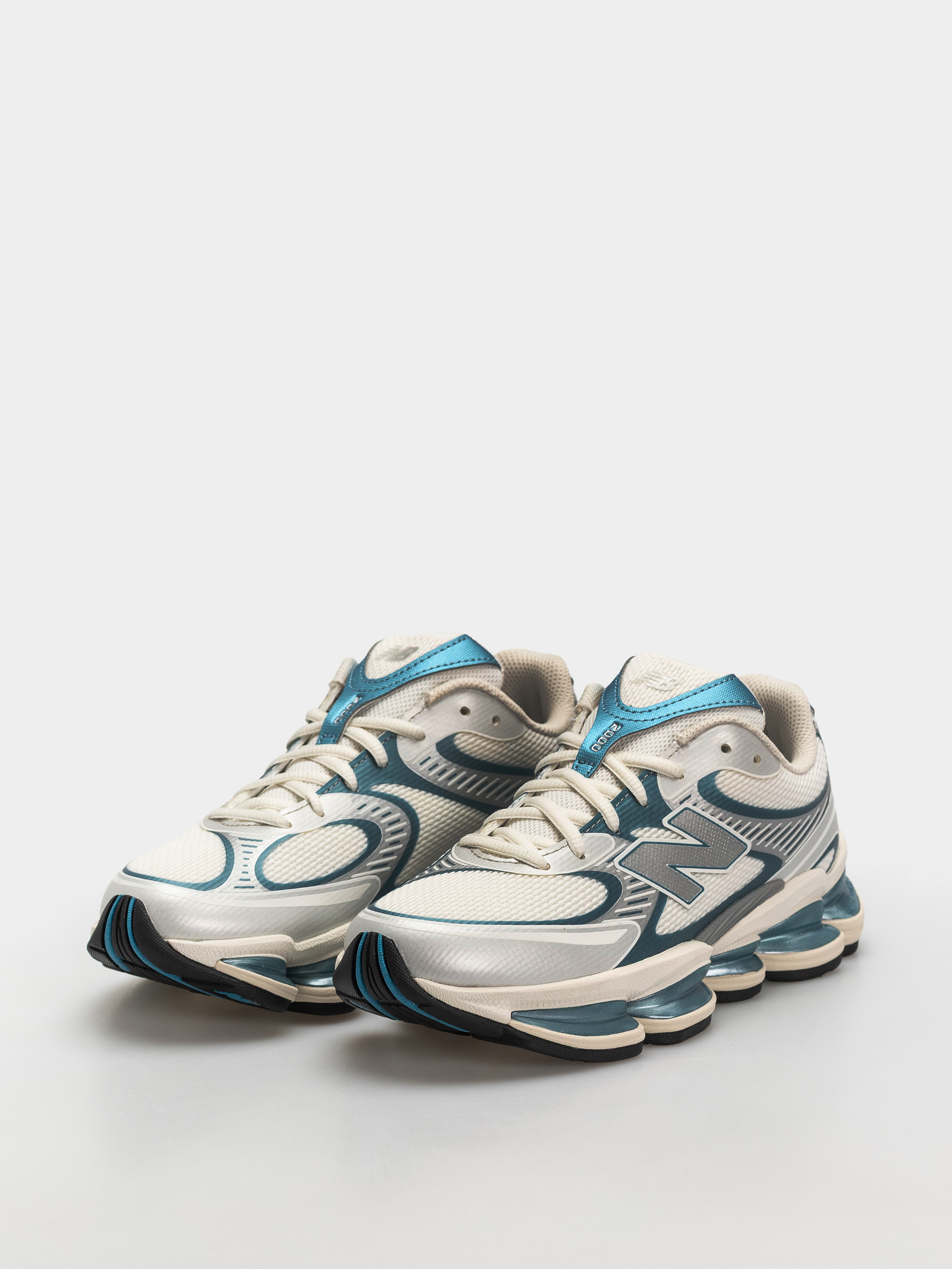 Topánky New Balance 2000 (sea salt/altitude metallic)