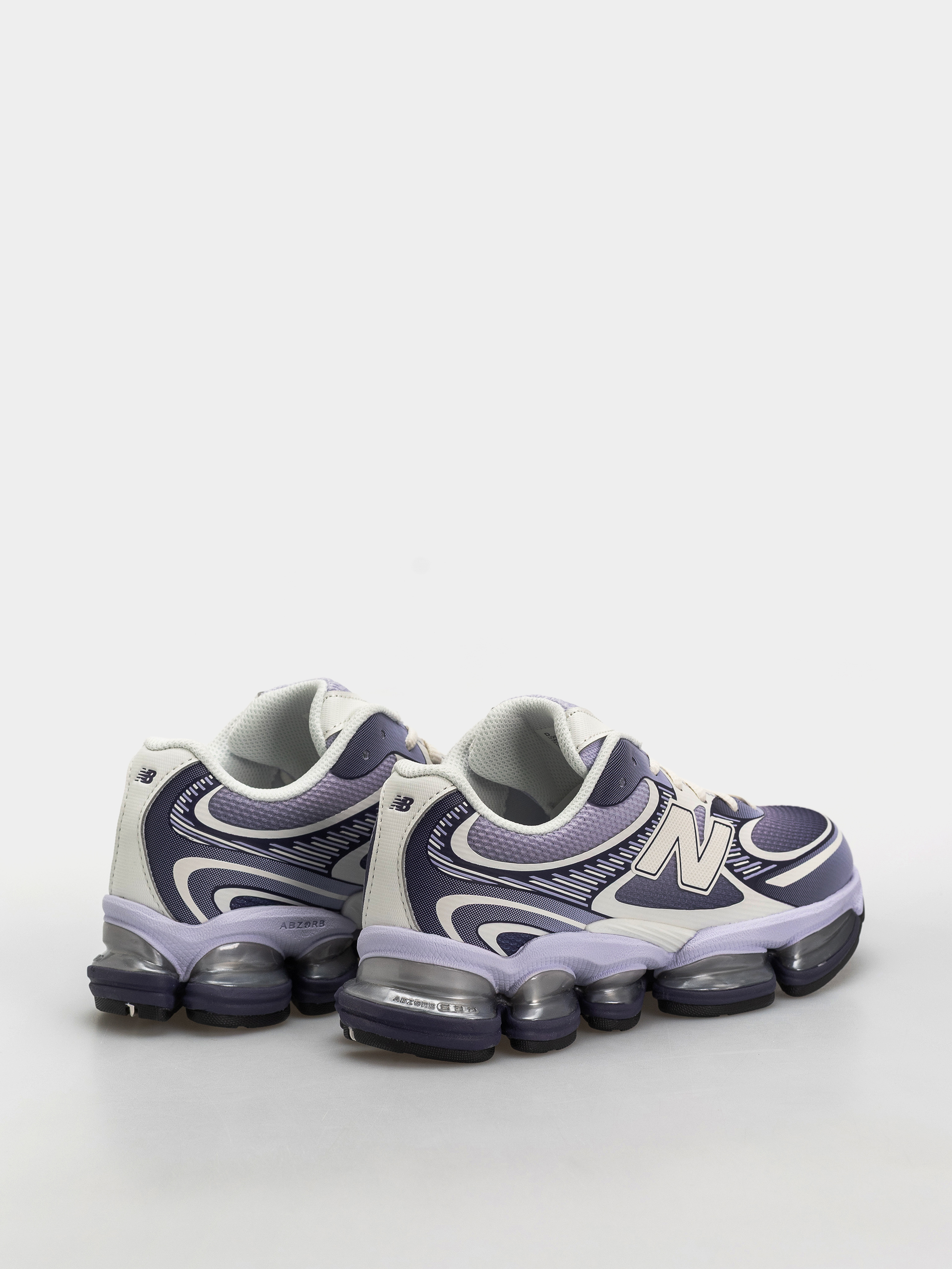Topánky New Balance 2000 (boysenberry/smoked violet/sea salt)
