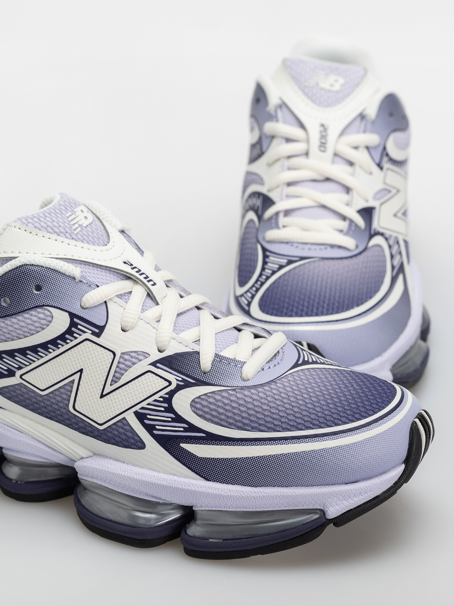 Topánky New Balance 2000 (boysenberry/smoked violet/sea salt)