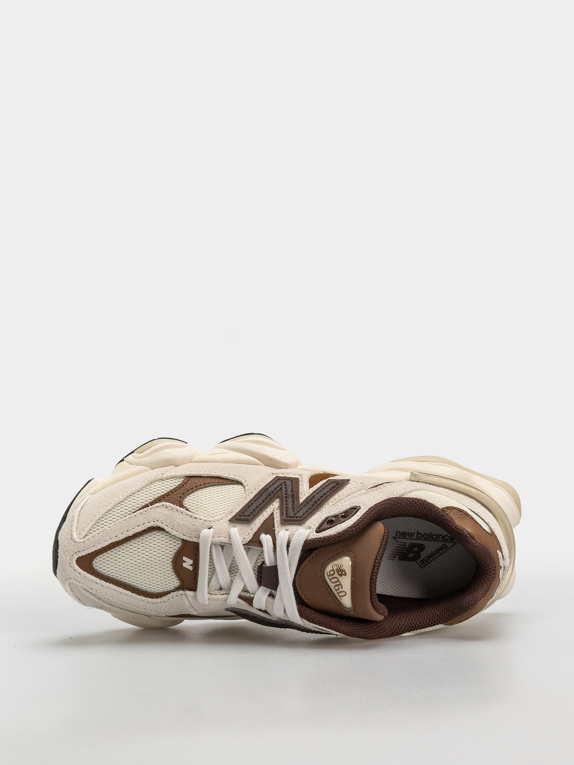 Topánky New Balance 9060 (breakfast tea/angora)