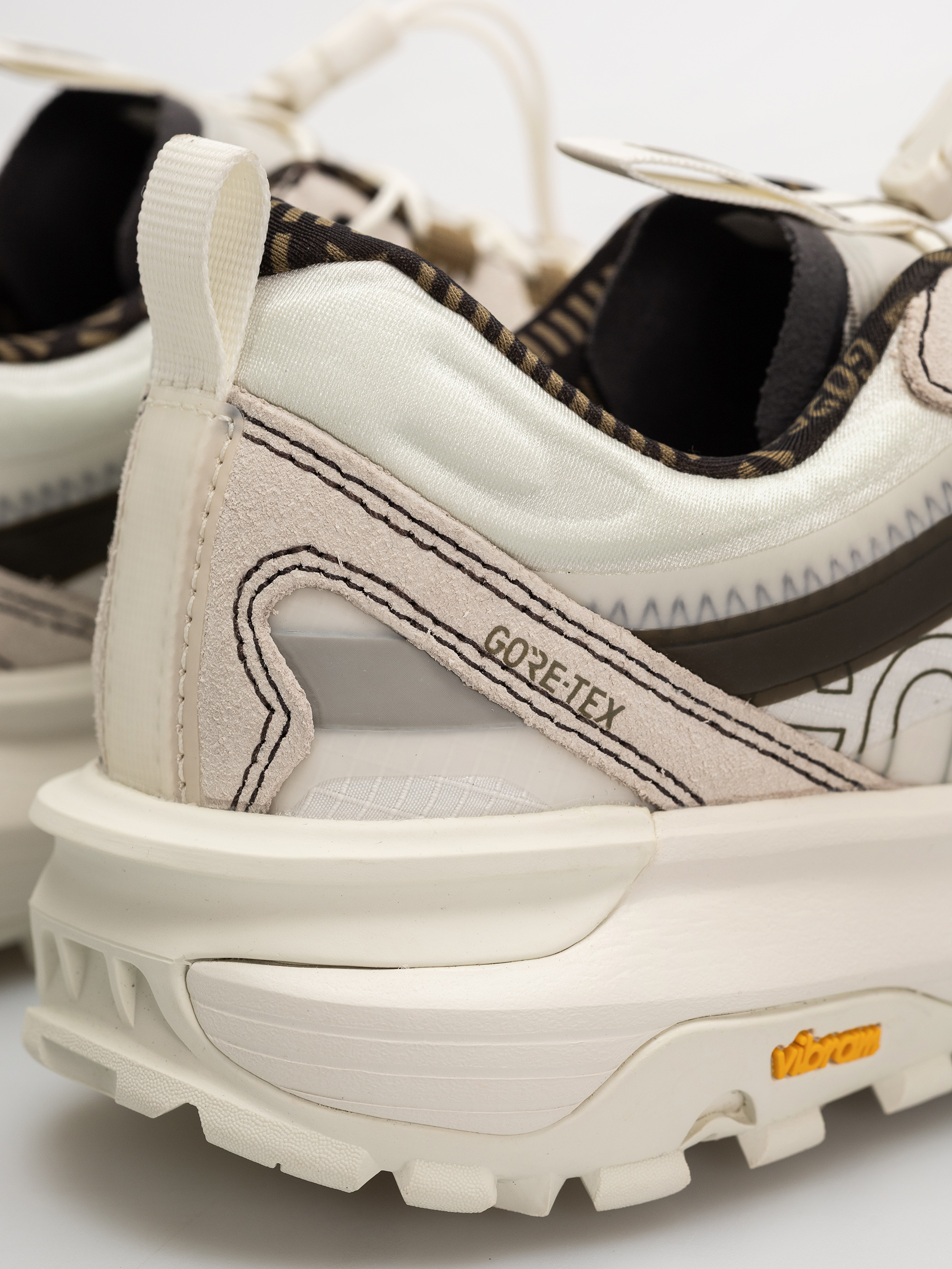 Topánky Vans Crosspath Xc Gore Tex Mte (marshmallow)