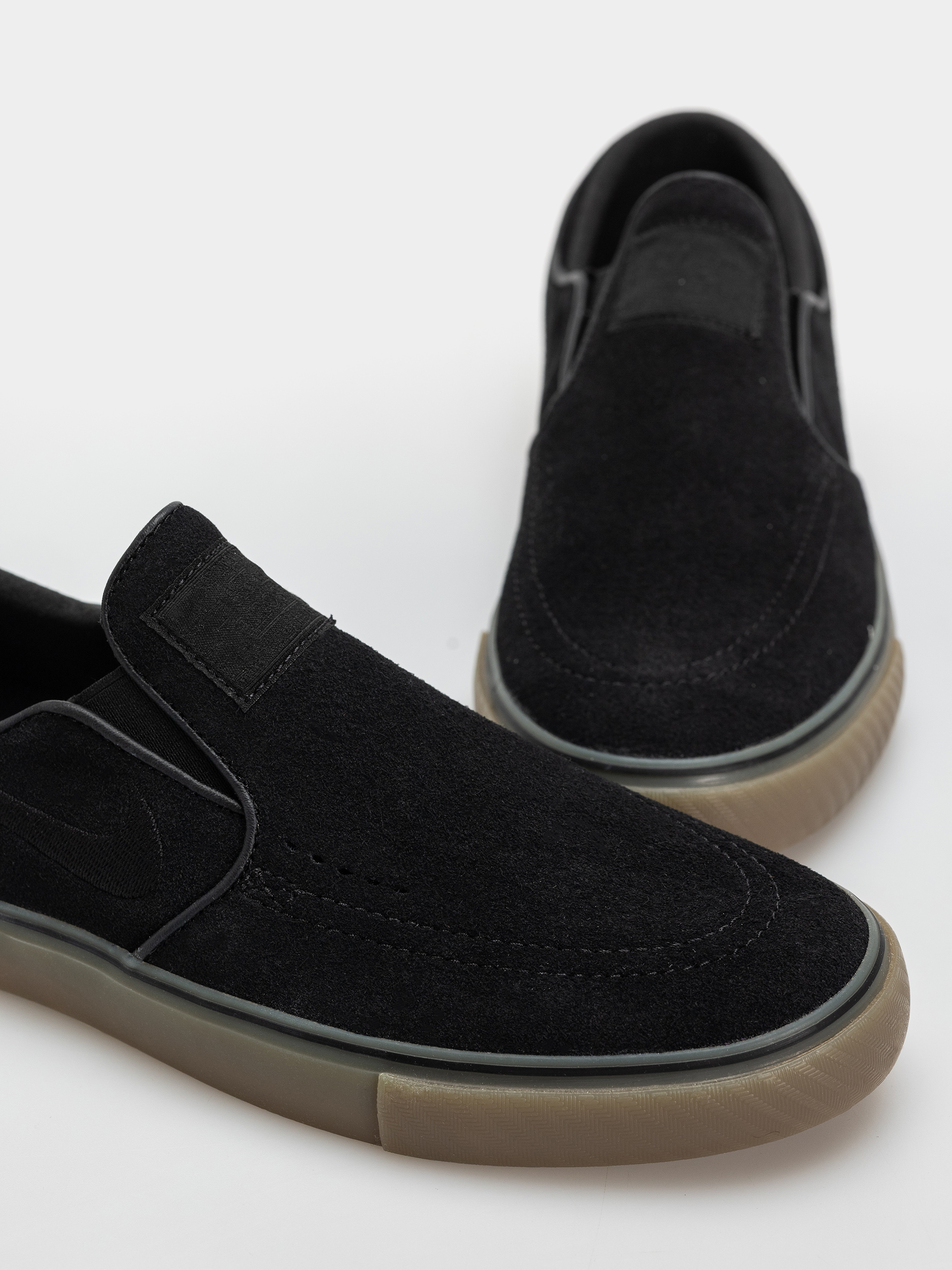 Topánky Nike SB Janoski+ Slip (black/black black gum light brown)