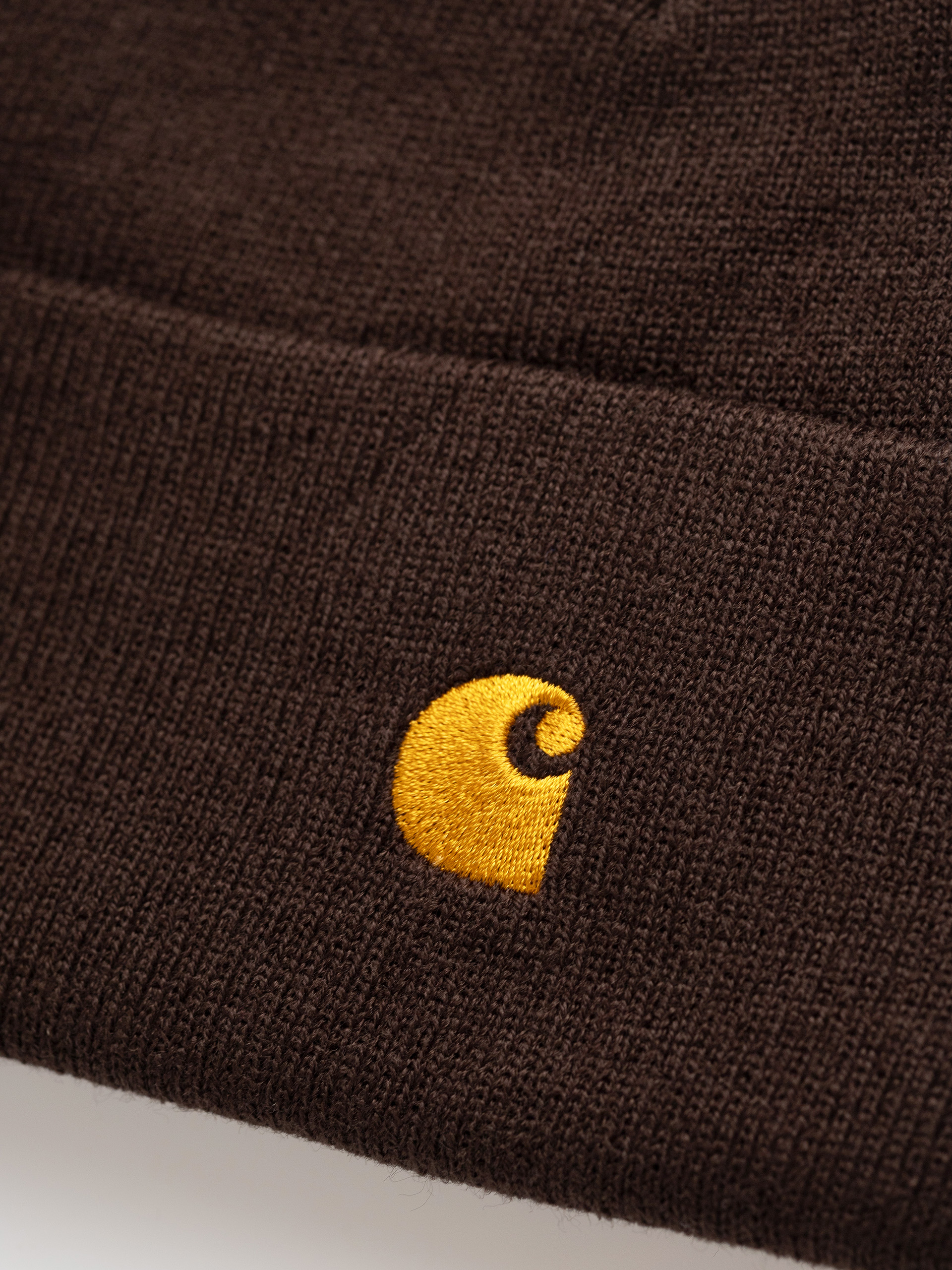 Čiapka Carhartt WIP Chase (palisander/gold)