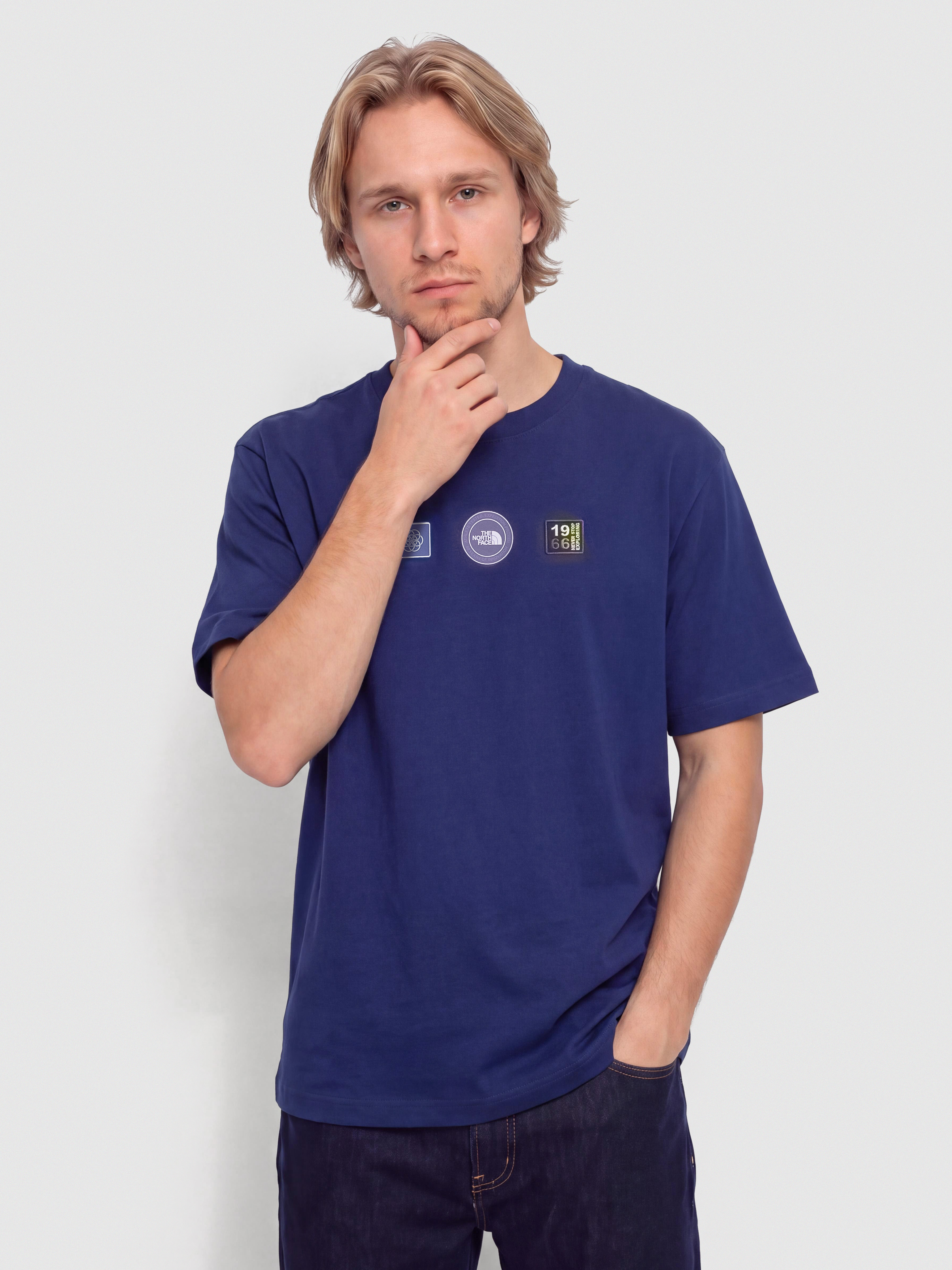 Tričko The North Face Explorer Badges Relaxed
