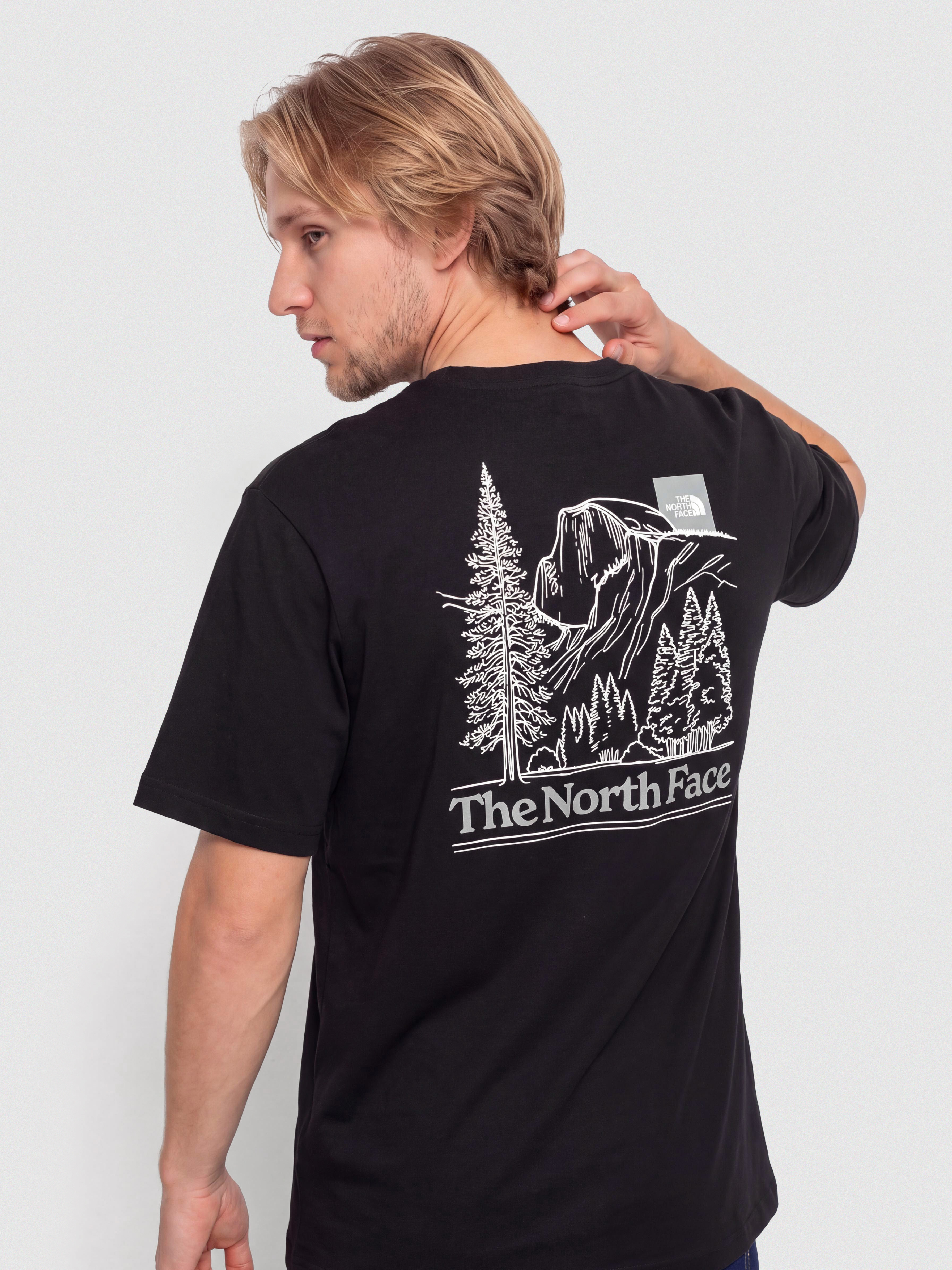Tričko The North Face Monte Regular (tnf black)