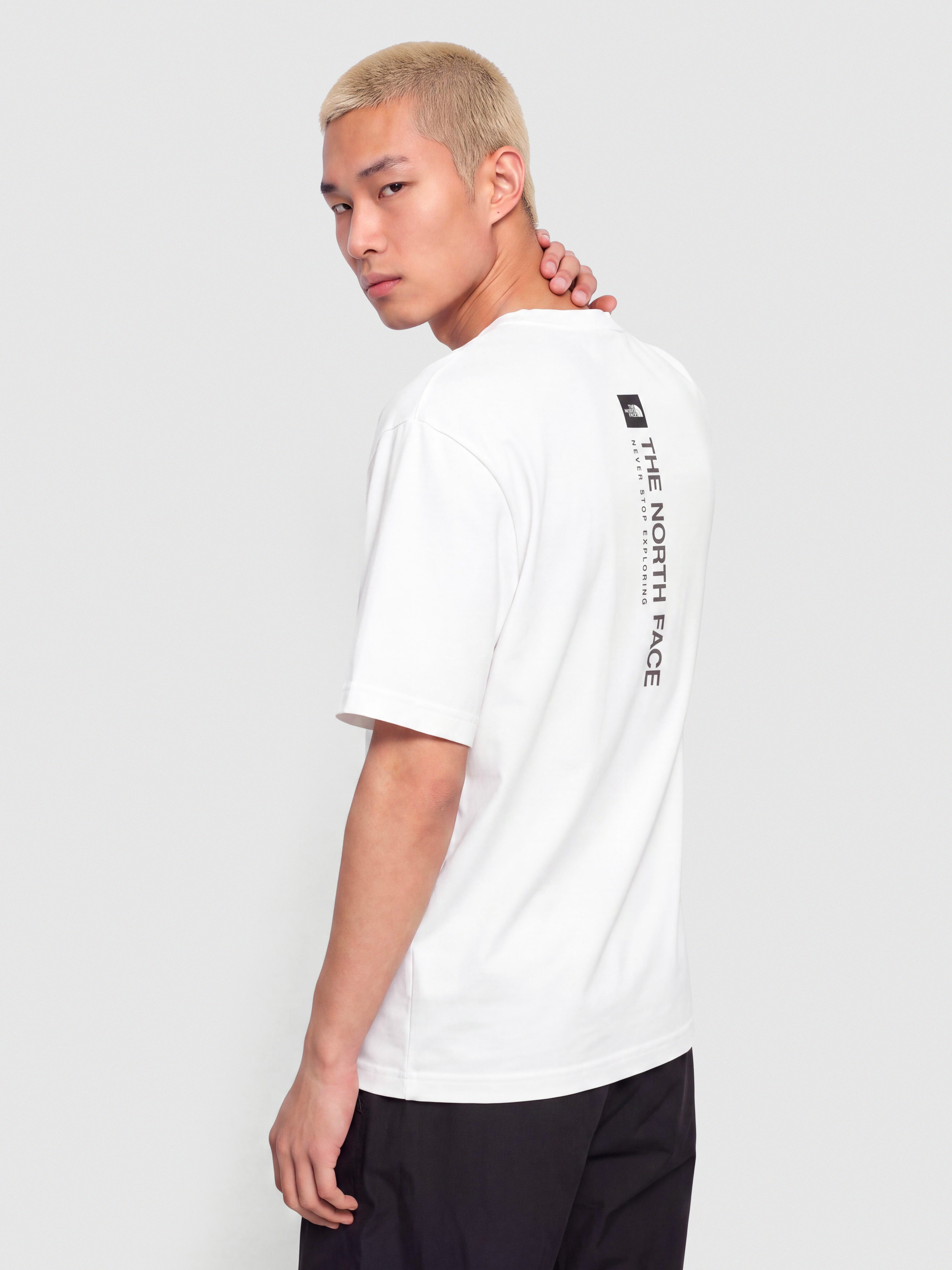 Tričko The North Face Vertical Regular (tnf white)