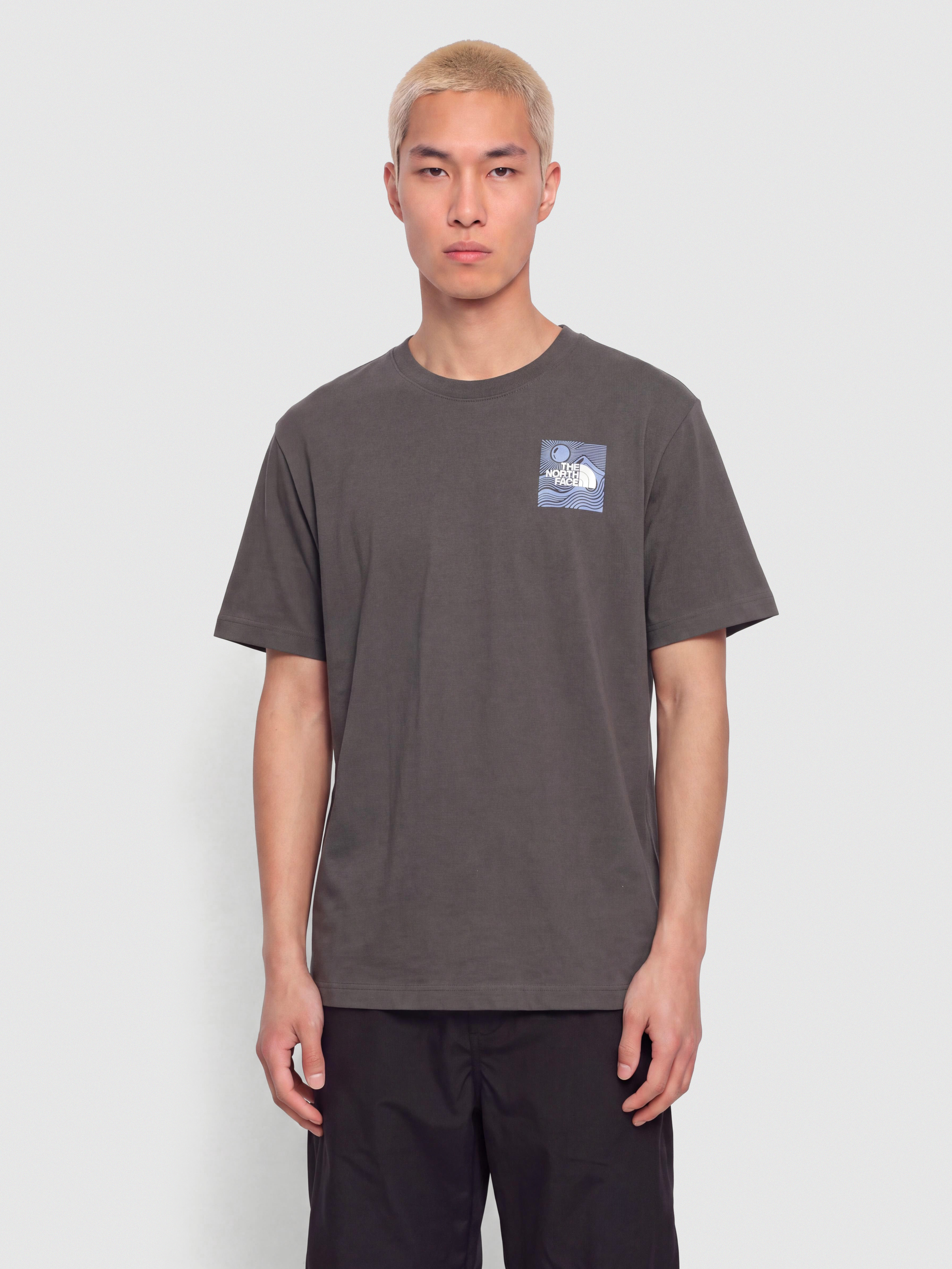 Tričko The North Face Mountain Escape Relaxed (anthracite grey)
