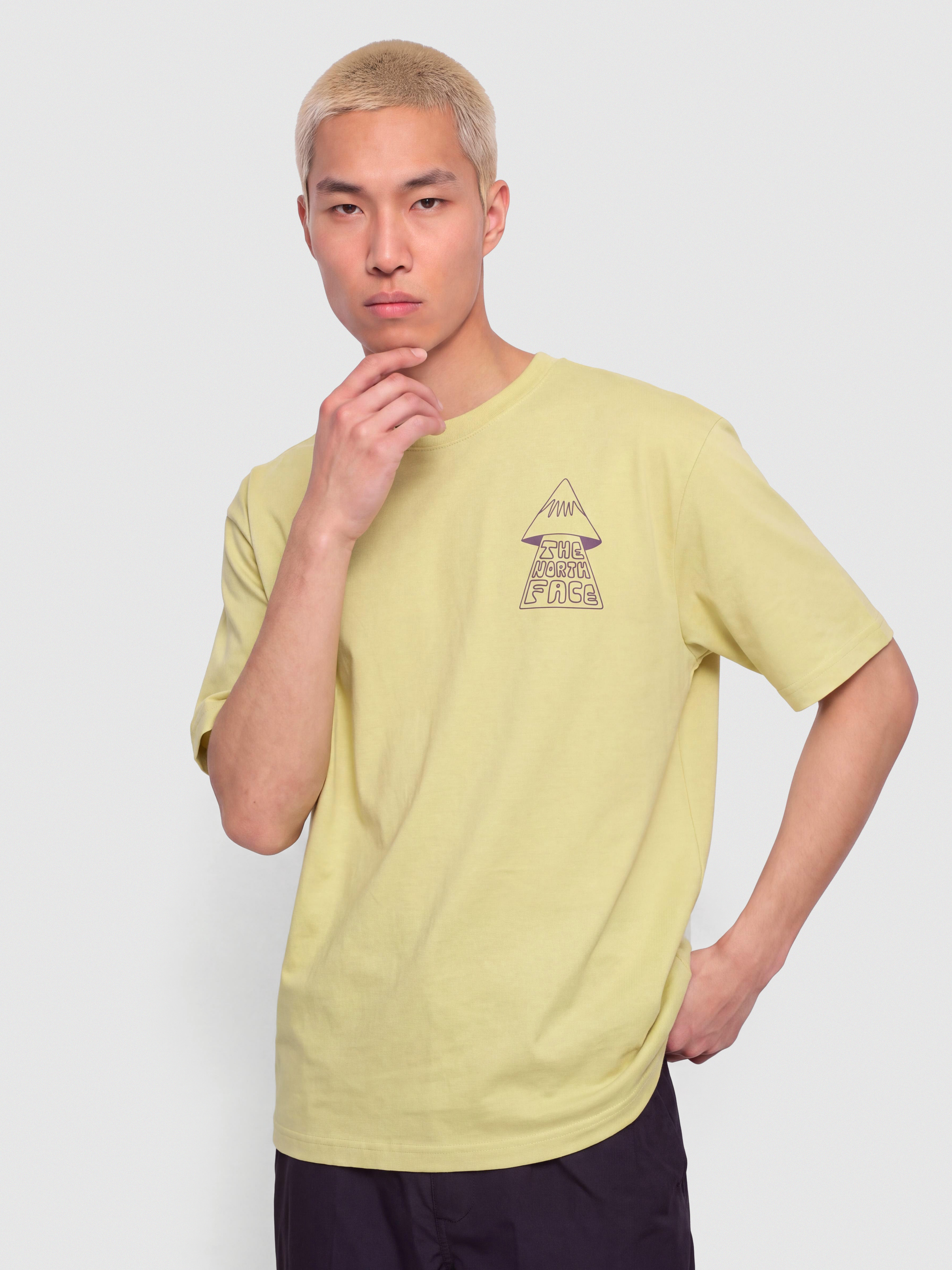 Tričko The North Face Mountain Play Relaxed (pear)