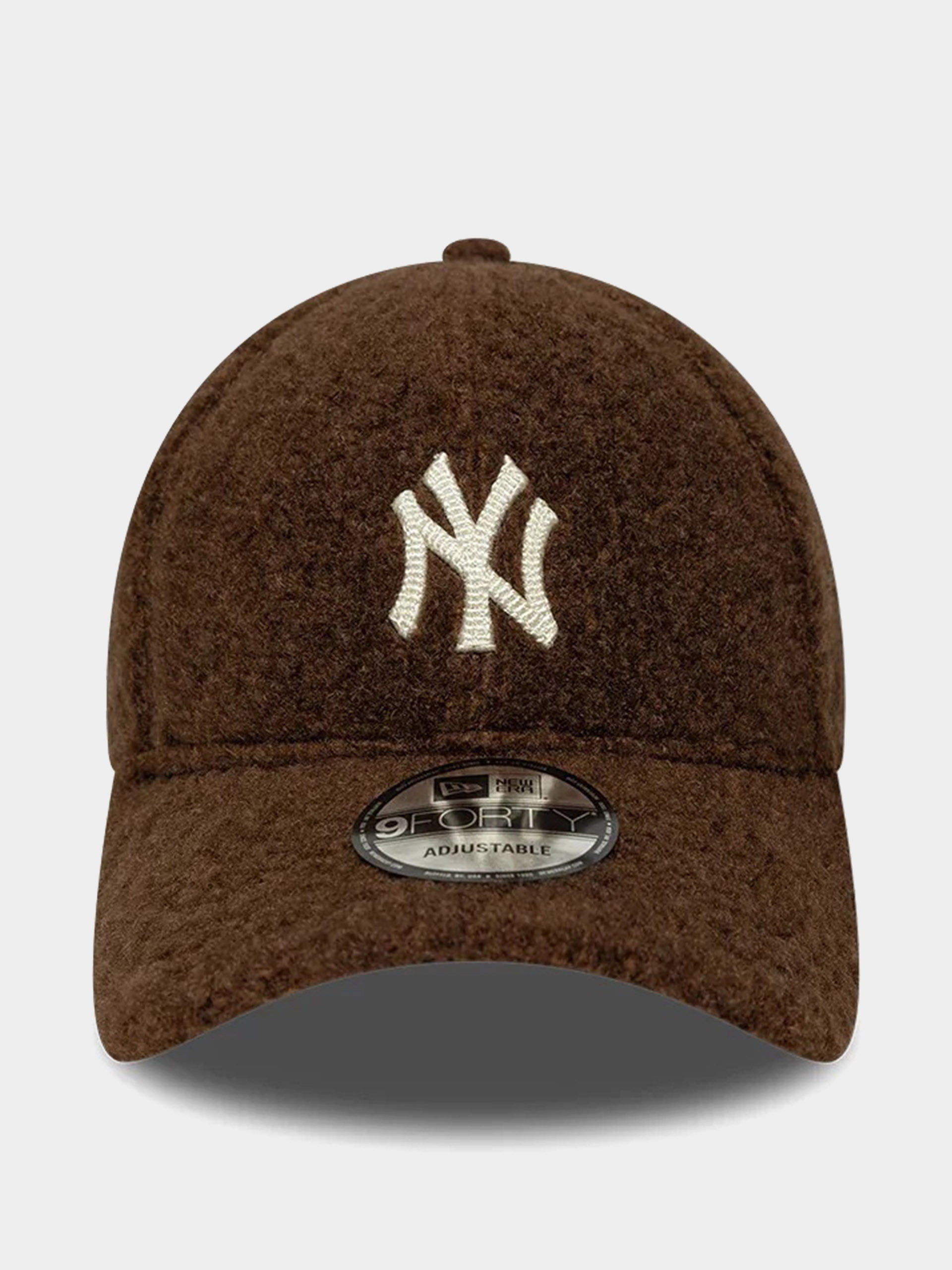 Šiltovka New Era Winter Borg 9Forty New York Yankees (brown)