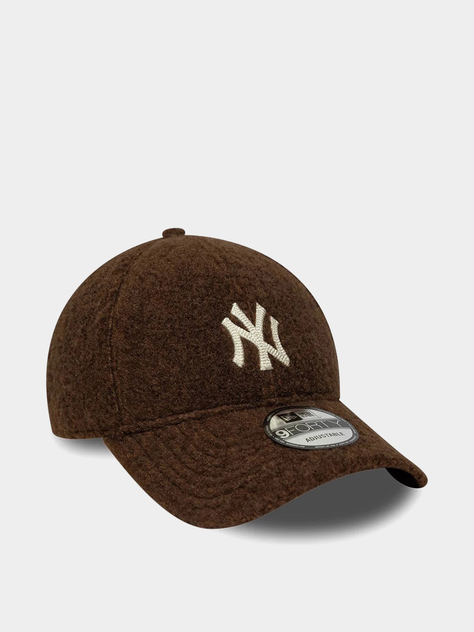 Šiltovka New Era Winter Borg 9Forty New York Yankees (brown)