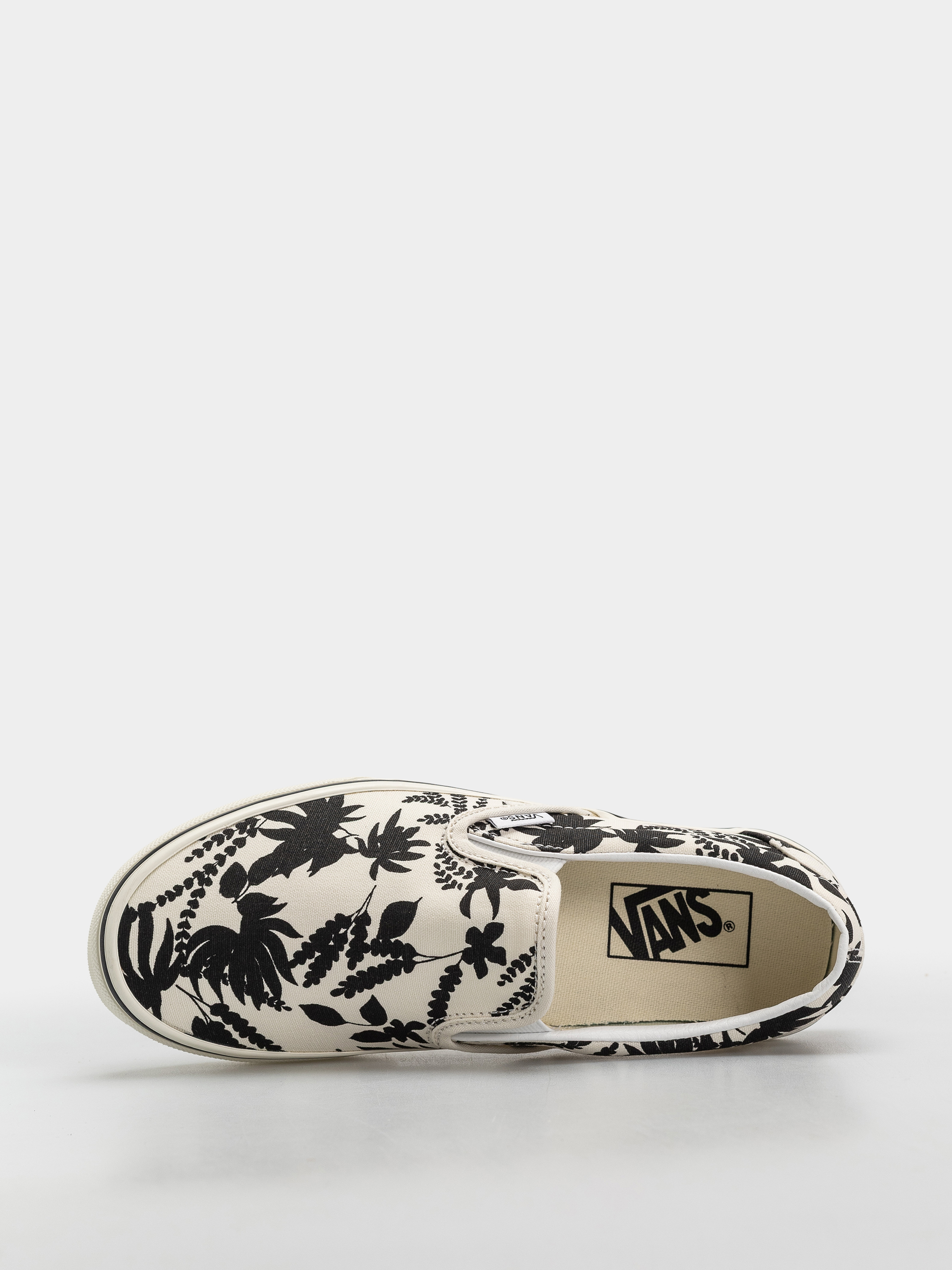 Topánky Vans Classic Slip On (black)