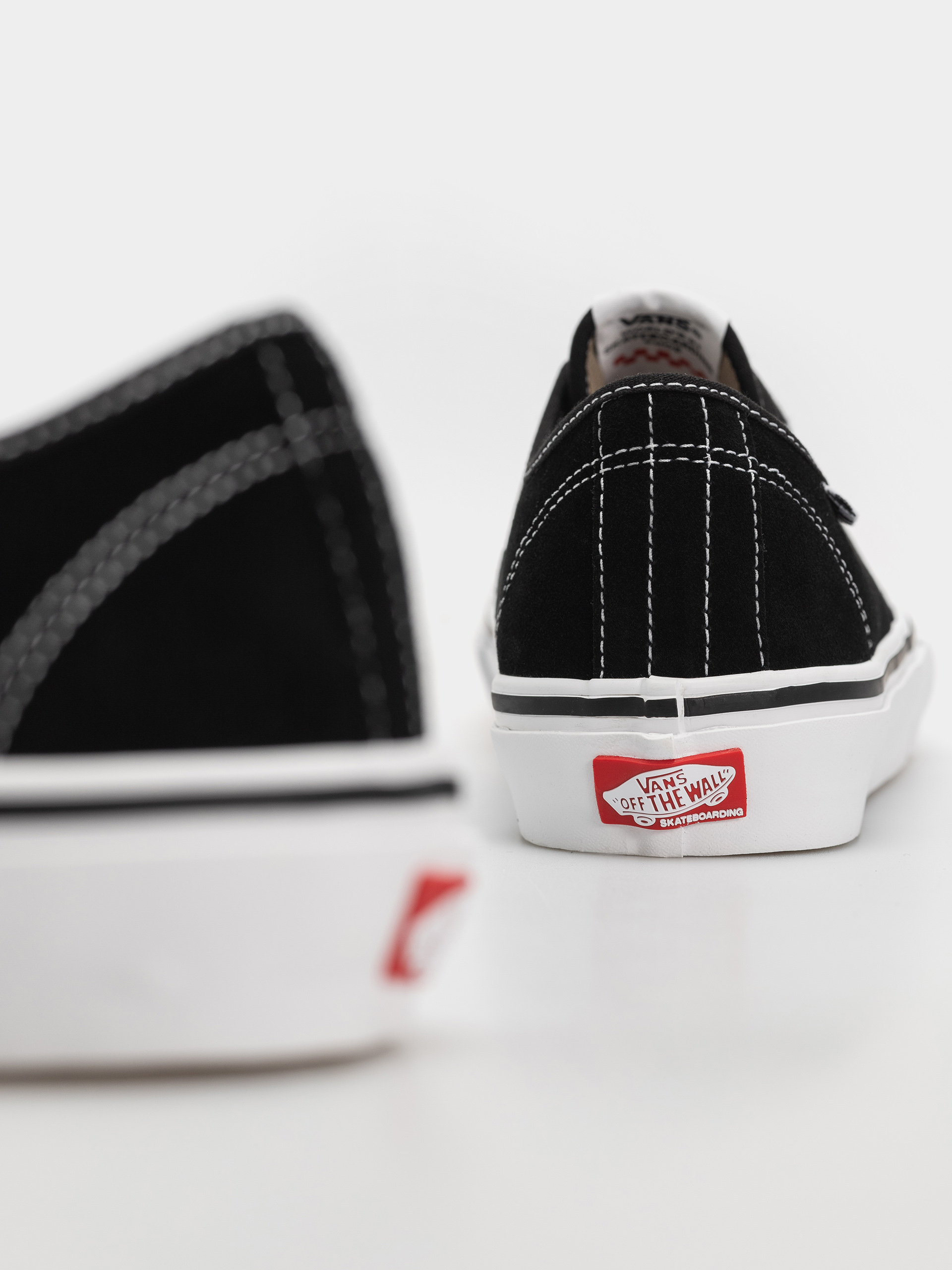 Topánky Vans Skate Ave Classic (black/white)