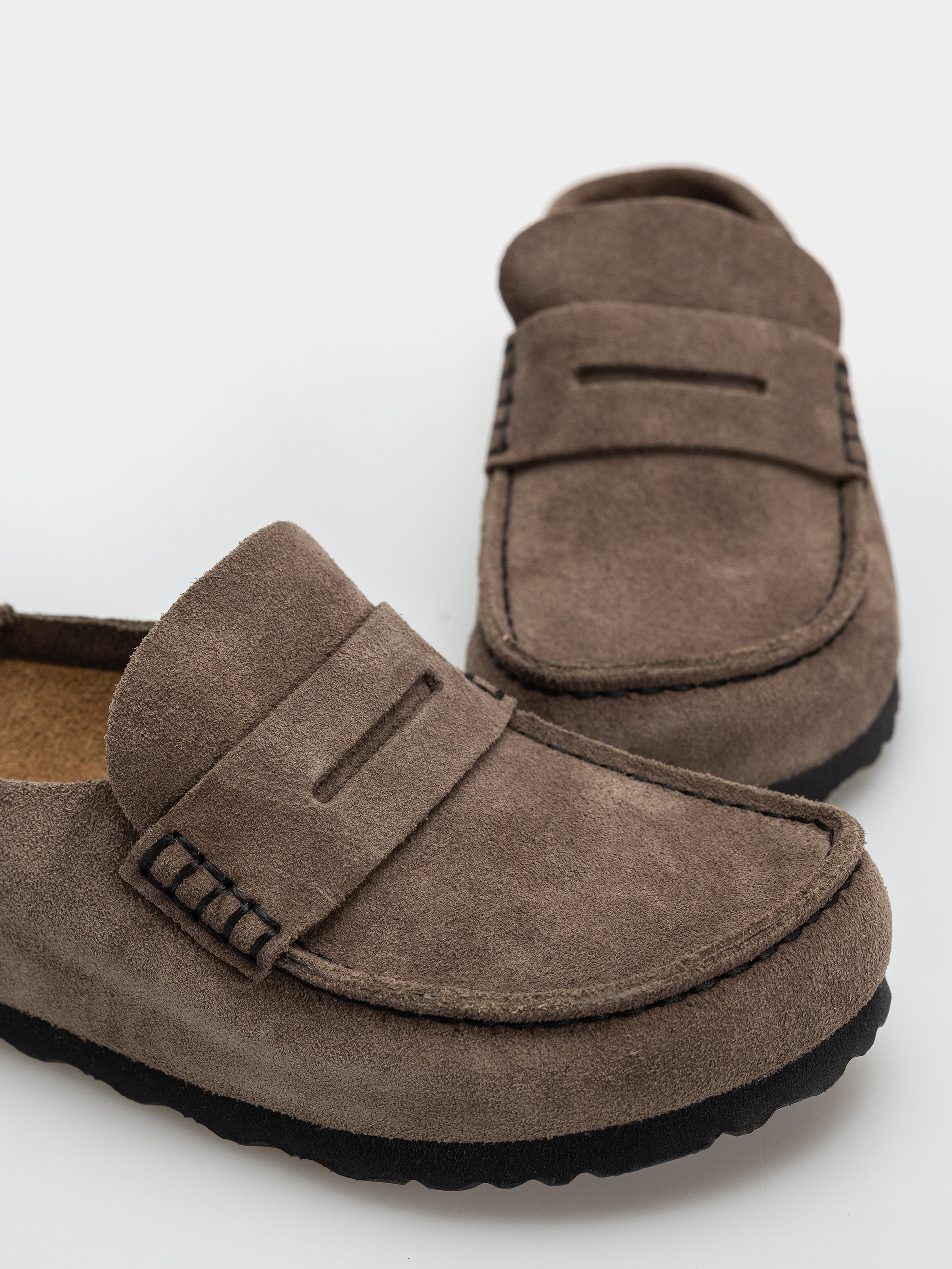 Šľapky Birkenstock Naples Wrapped Suede Leather Narrow (concrete gray)