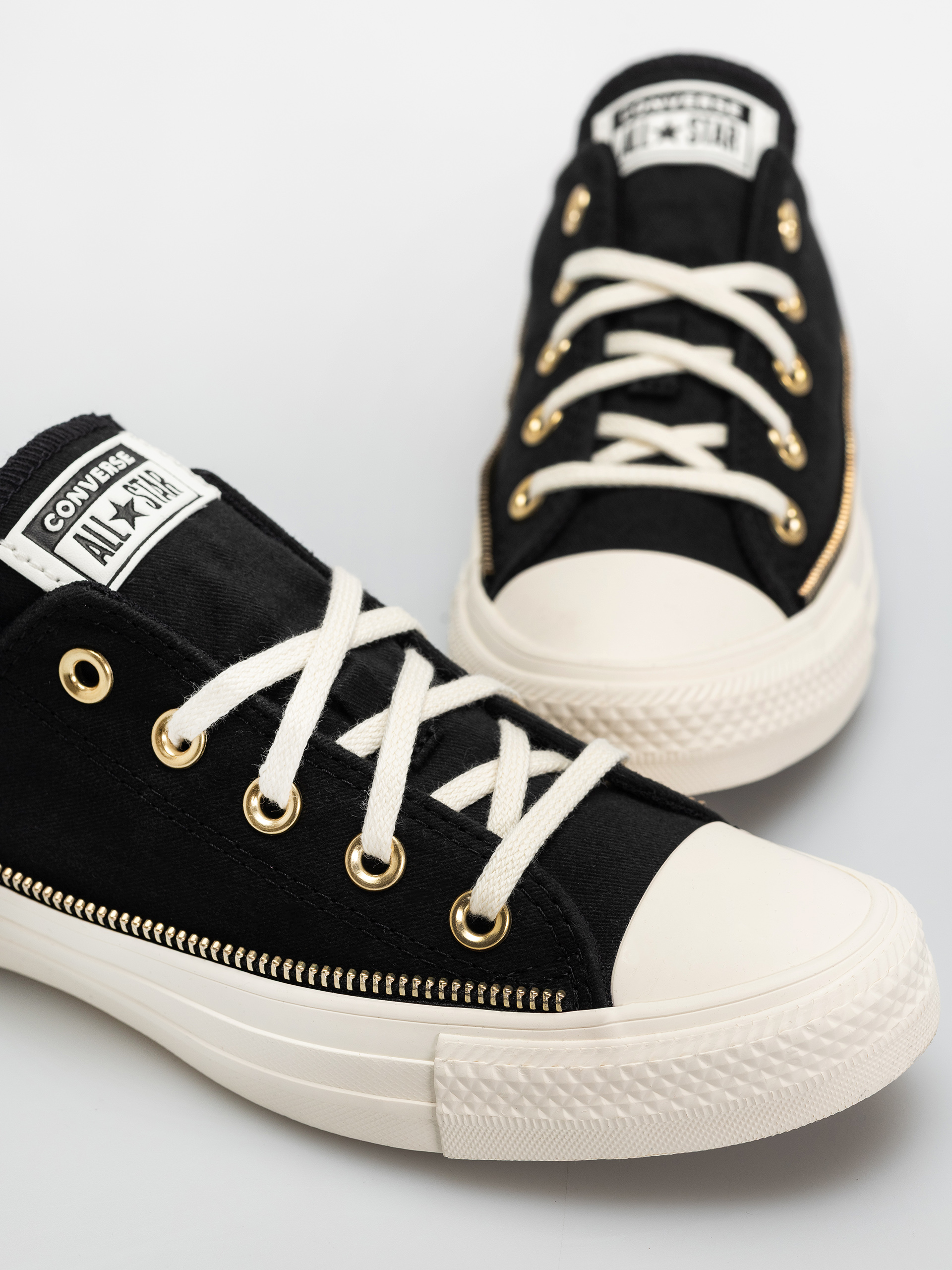 Tenisky Converse Chuck Taylor All Star Ox Wmn (black/egret/gold)