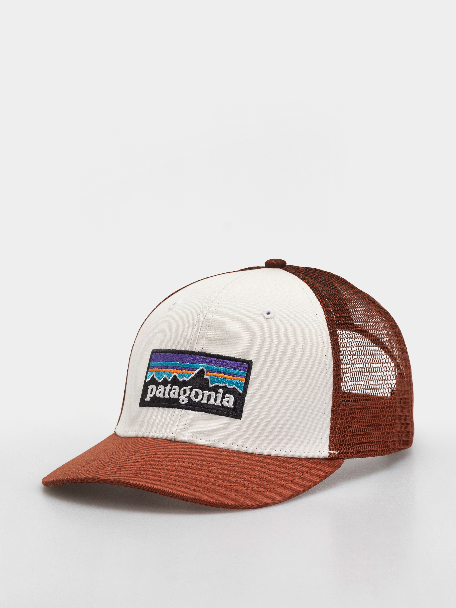 Šiltovka Patagonia P 6 Logo Trucker (white w/rusty red)