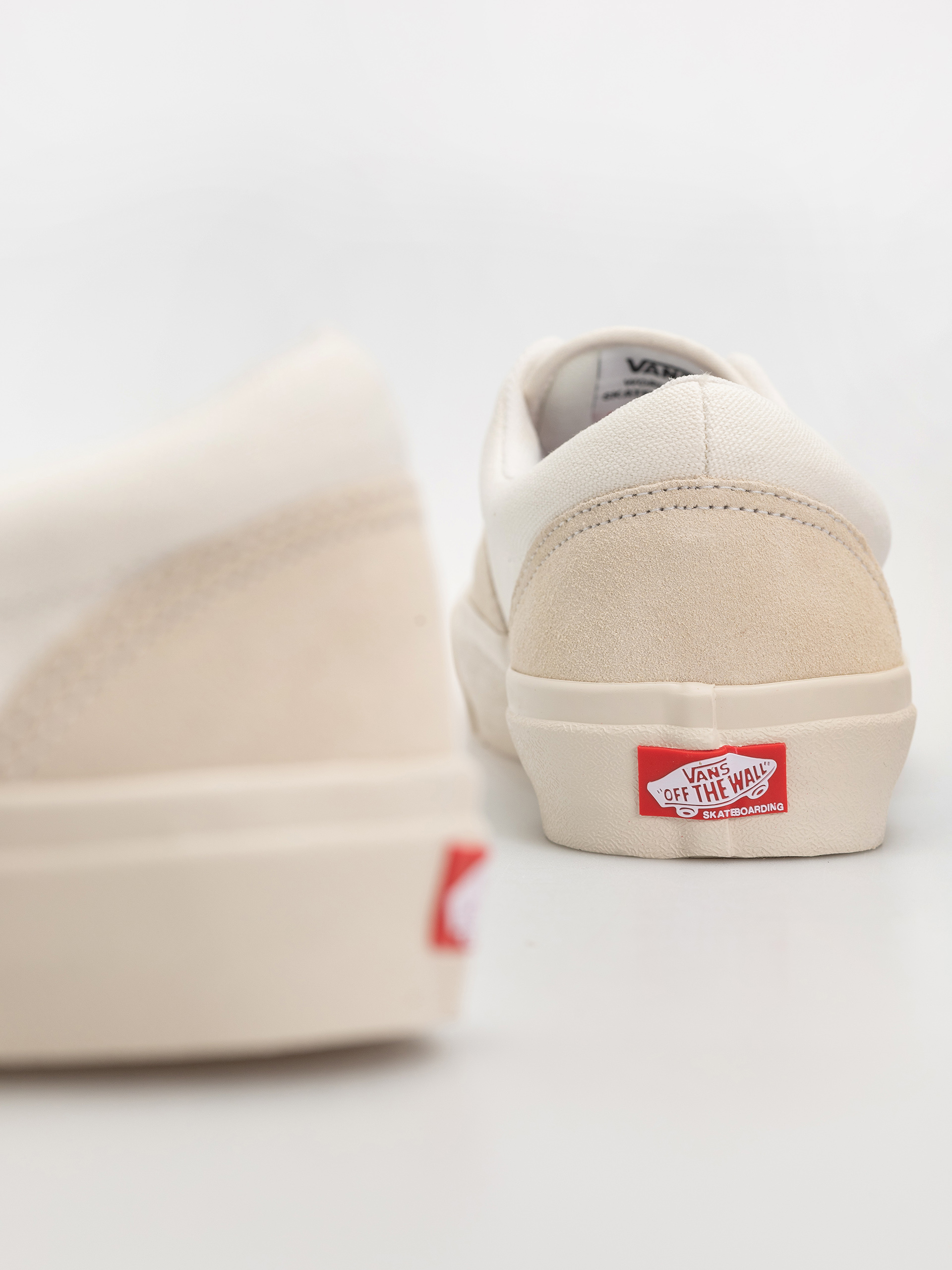Topánky Vans Skate Era Stub (turtledove)